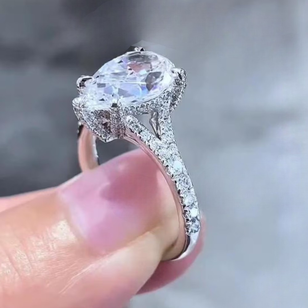 IGI Certified Lab Grown Diamond Engagement Ring 4.70 Ct Pear Cut 18k White Gold