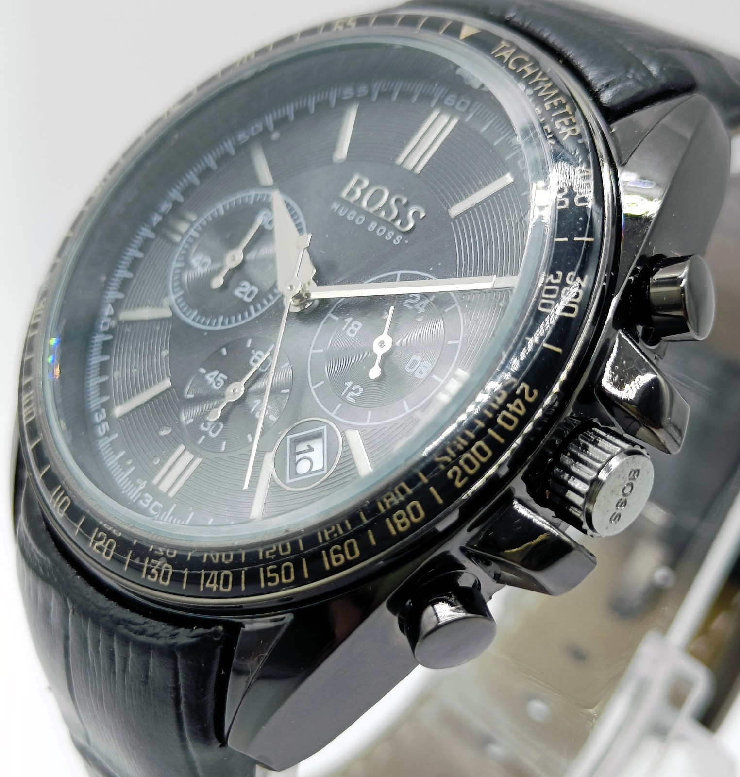 Awesome Hugo Boss Date Indicator Chronograph Quartz Analog Men’s Wrist Watch