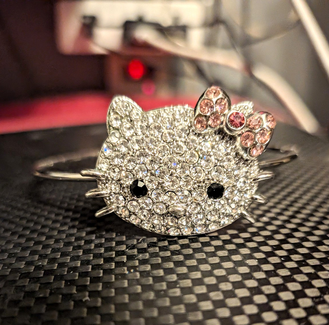 Silver Tone Rhinestone Cat Face Open Cuff Bangle Bracelet, Adjustable, Pink Bow