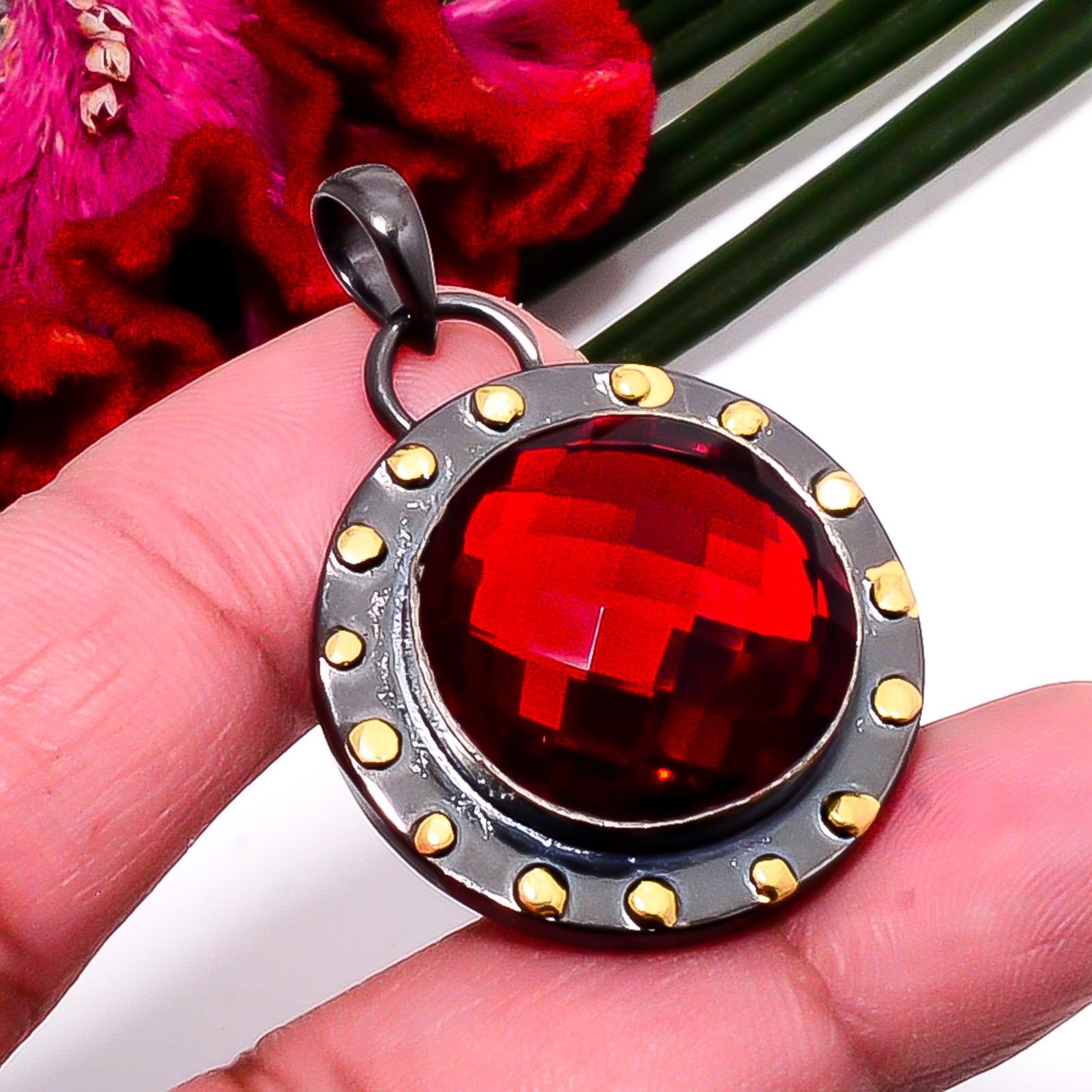 Red Garnet Black And Gold Plated Designer 925 Sterling Silver Pendant 1.64″ Su38