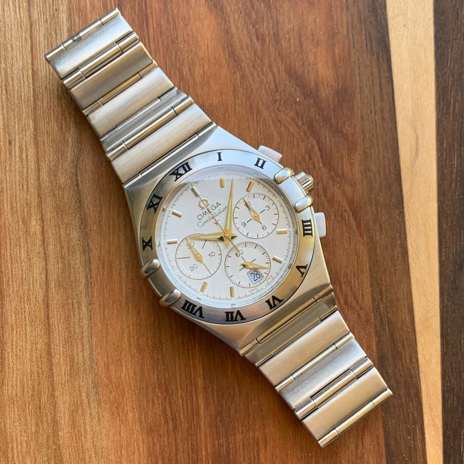 Omega Constellation Chronograph Ref. 1542.30 38mm Crosshatch Dial Wristwatch