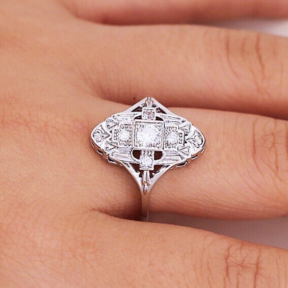 Elegant 925 Sterling Silver White Topaz Charm Wedding Engagement Ring Size 7