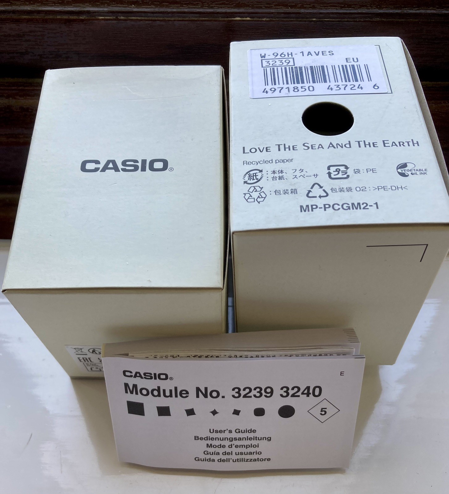 Casio ~ W-96H-1AVES Digital Quartz Watch ~ 10 Year Battery ~ BNIB