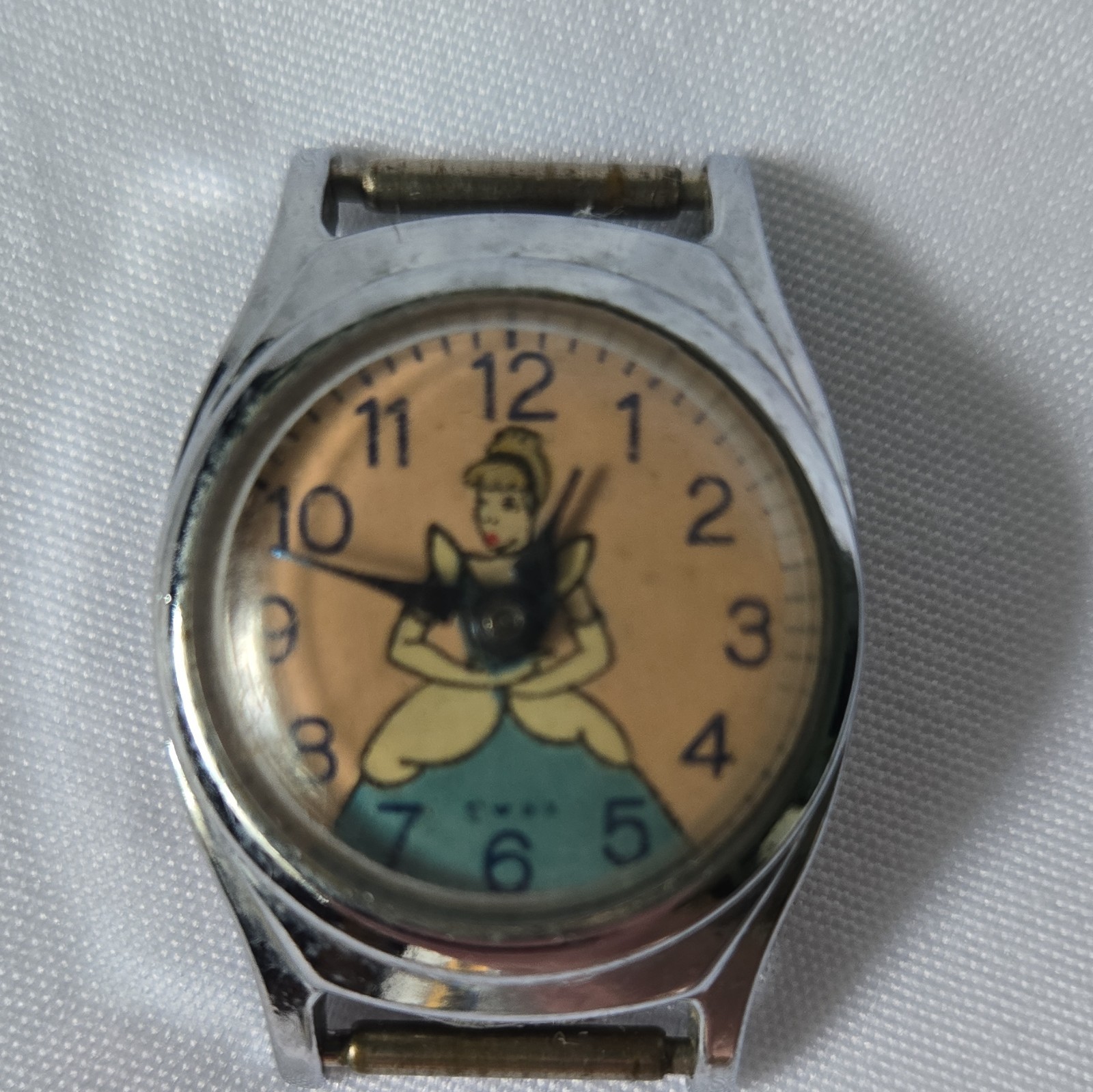 1950’s US Time Cinderella Girls Analog Manual Mechanical Watch 12-Hour