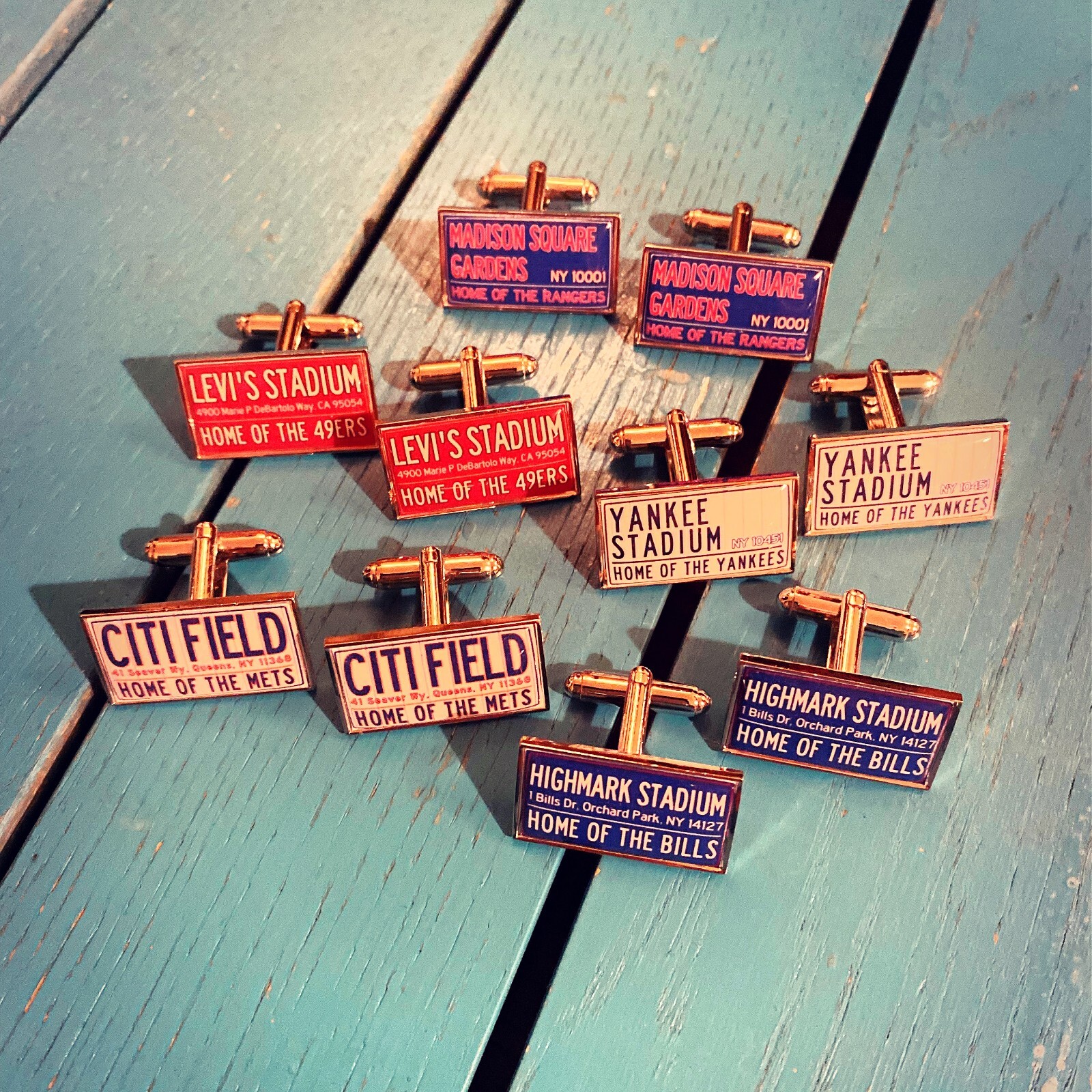 Sri Lanka Flag Cufflinks. National Flags Gift for him. Wedding Cufflinks.