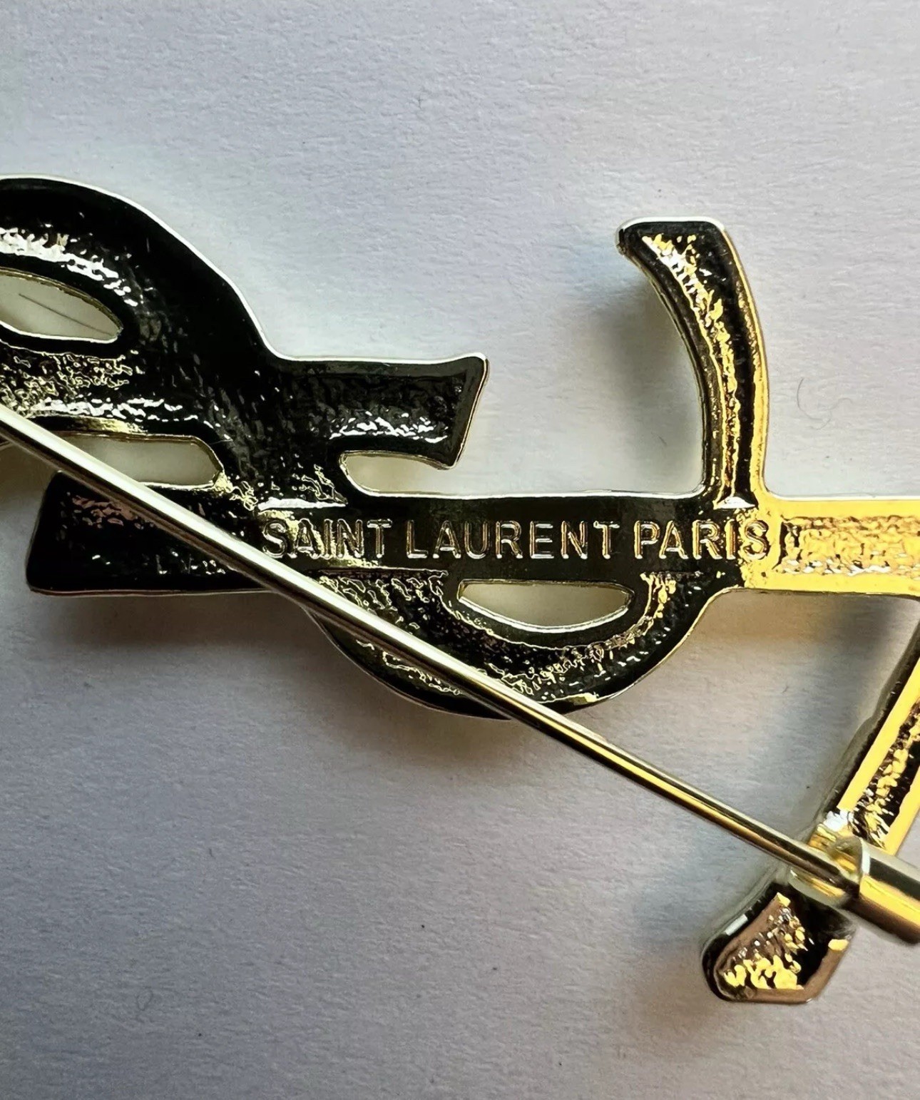 YSL – Yves Saint Laurent – Large Crocodile Logo Brooch – European GWP Pin