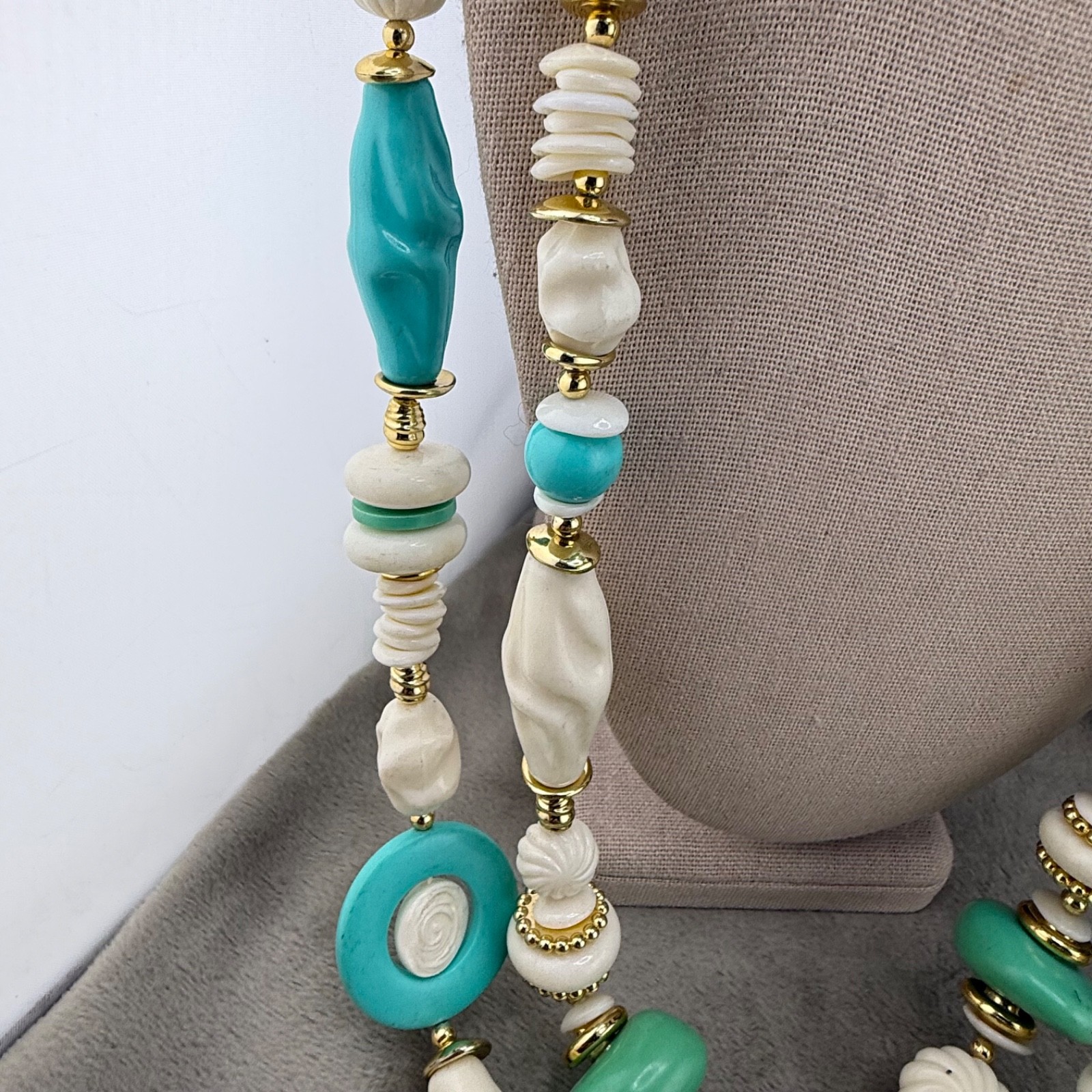 Vintage Beaded Layered Necklace Chunky Blue Green Gold Tone 30″