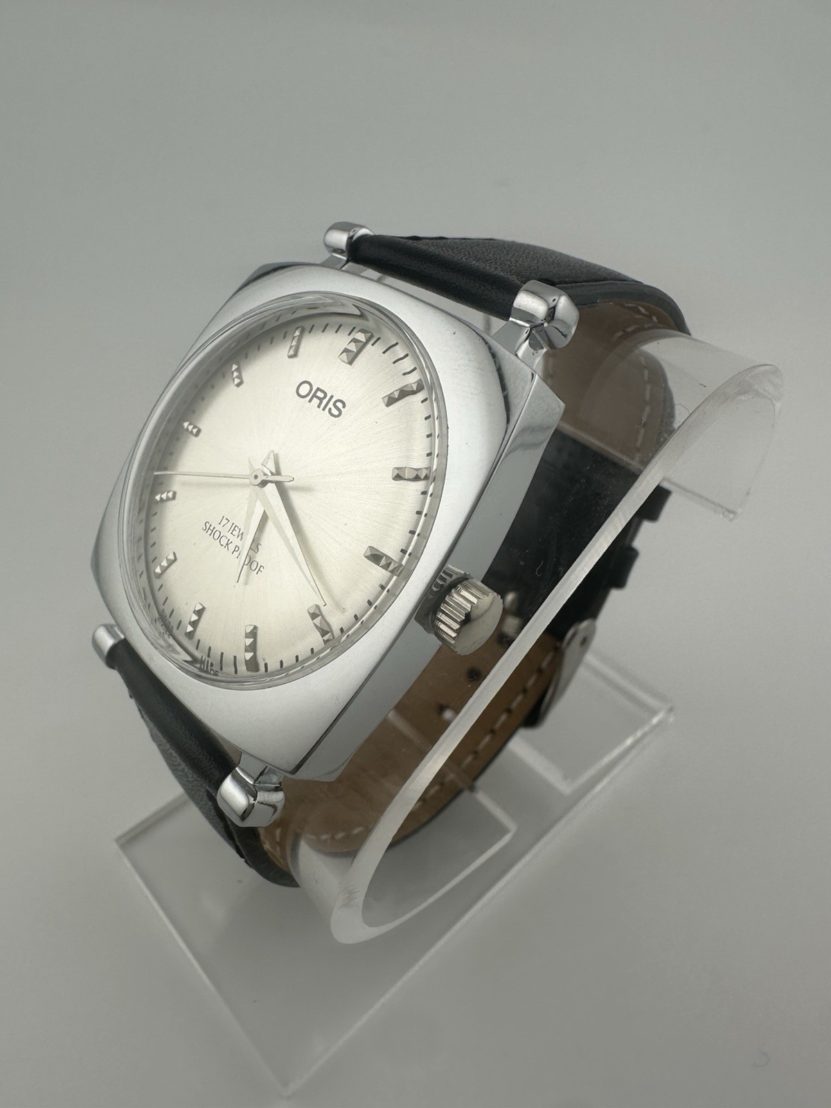 VINTAGE ORIS Swiss Hand-Wind Mechanical 17 J Men’s Wristwatch