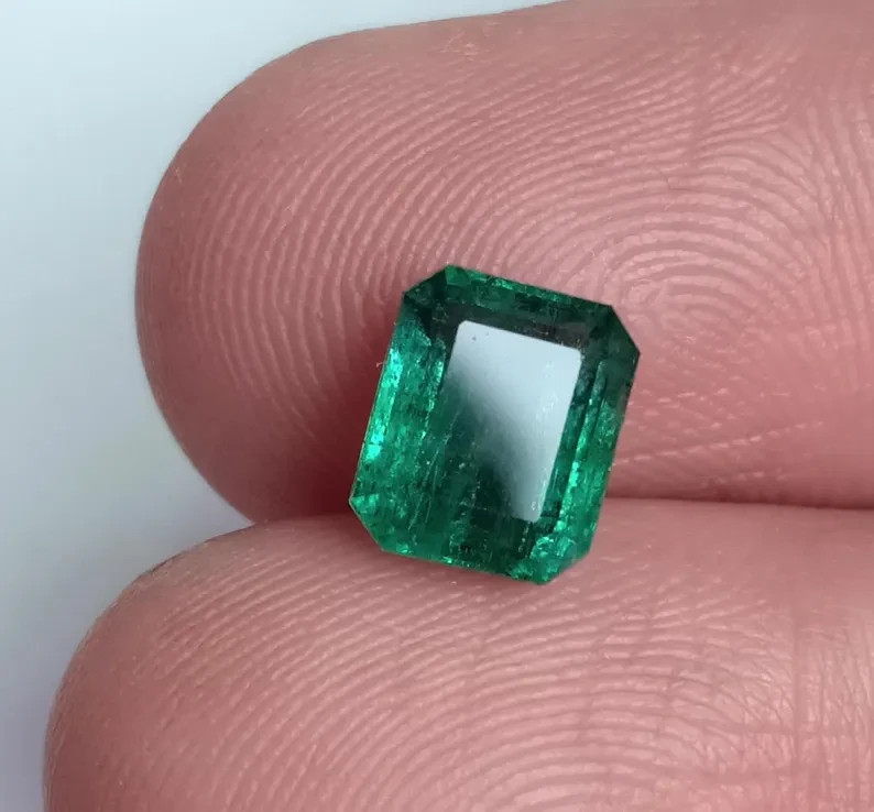Fine Quality Zambia Emerald Octagon Faceted Certified Loose Stone 1.88 Ct