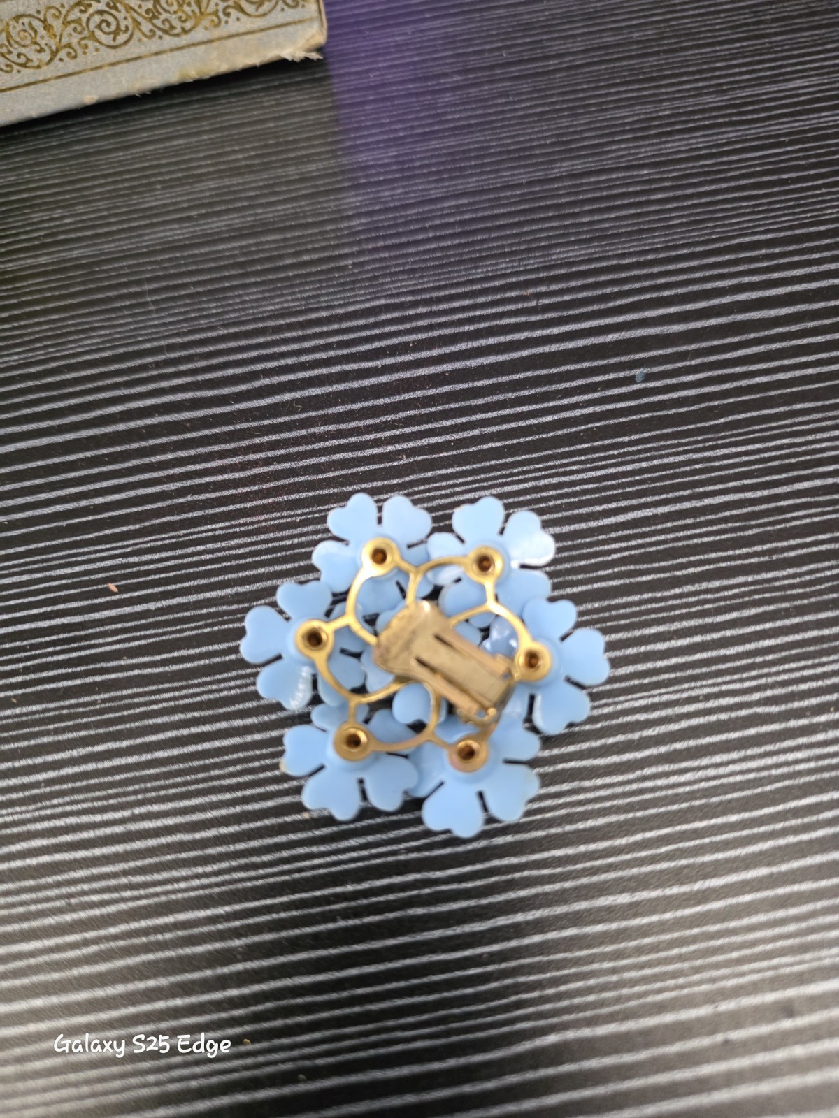 Blue & Gold Plastic Flower Cluster Brooch Pin, Flowers & Plants Theme