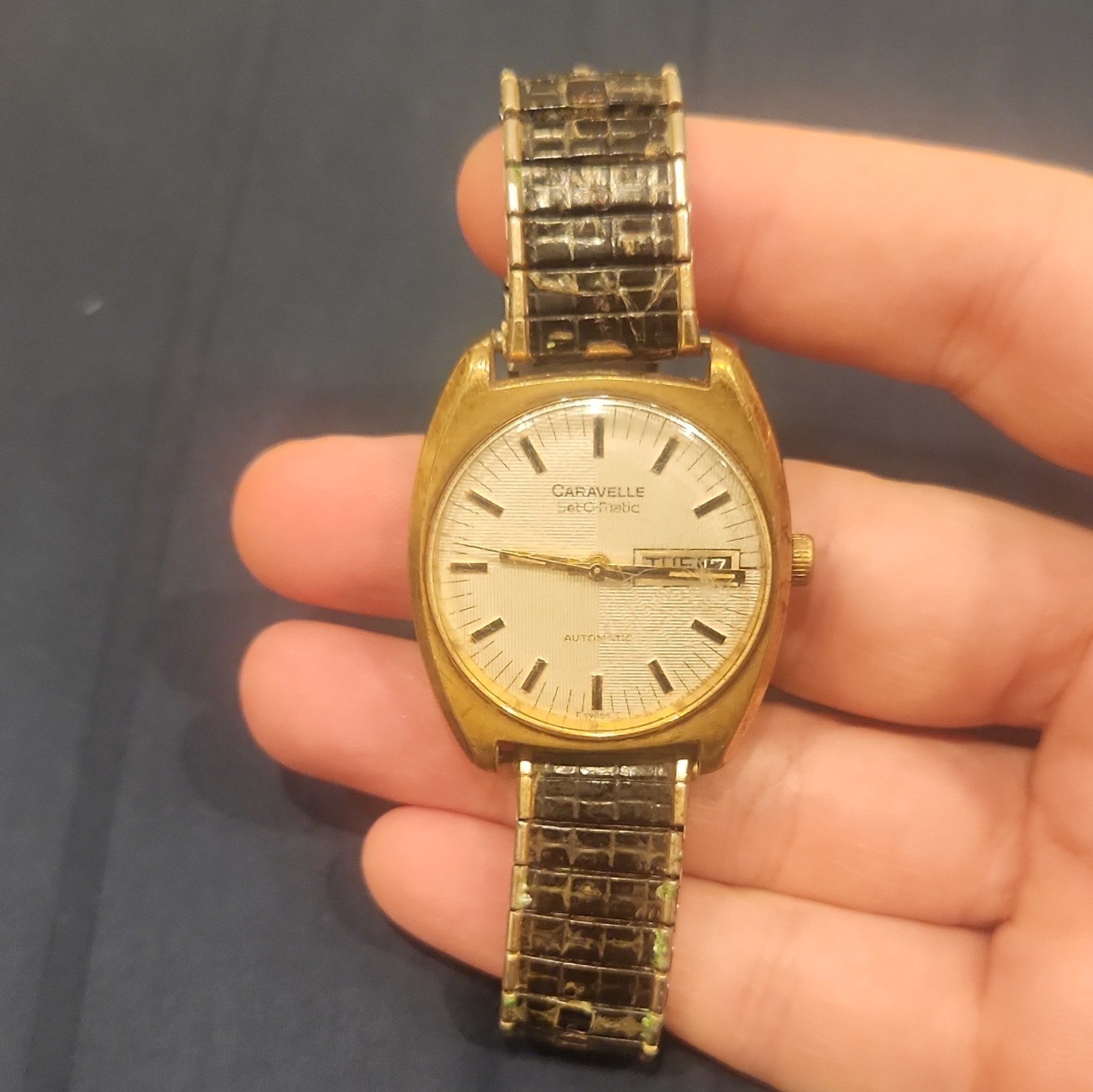Caravelle Set-O-Matic Men’s Automatic Day/Date Gold Tone Brown Leather Watch
