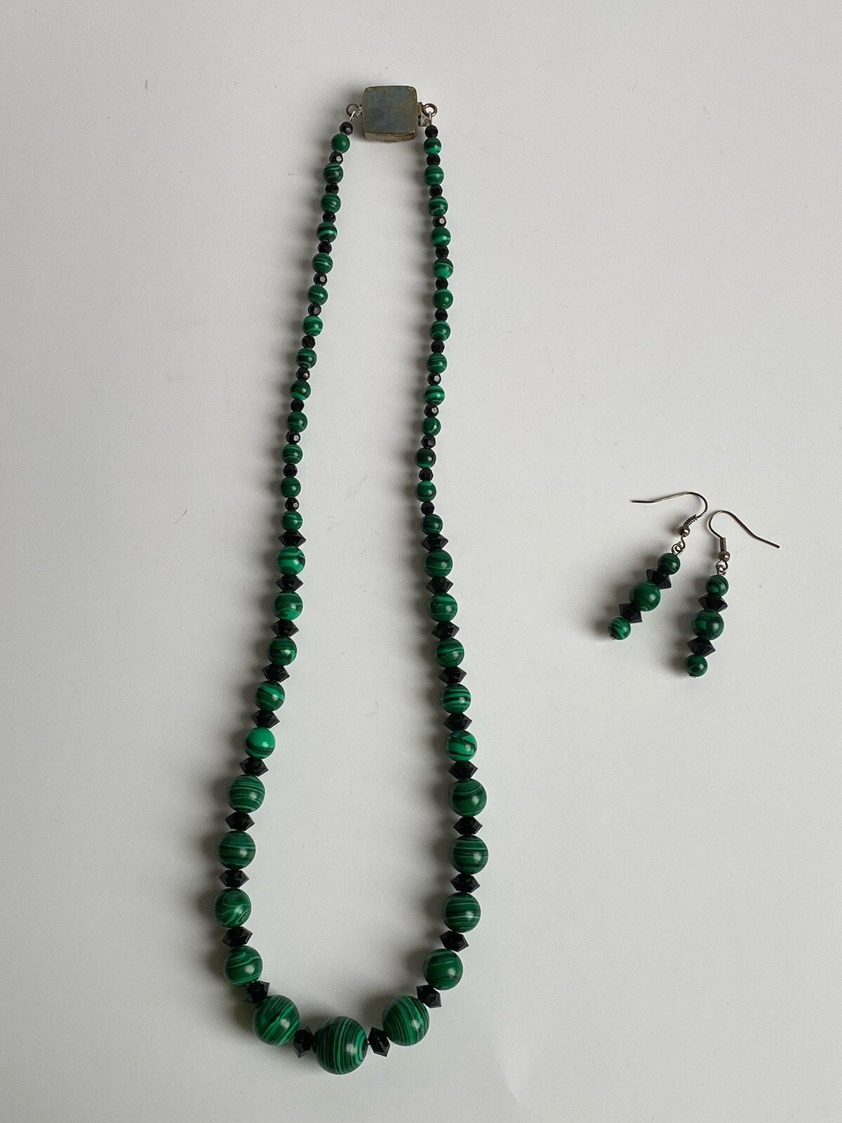 Malachite Gemstone Bead Necklace w/Black Crystals 22”L + Earrings EXCELLENT
