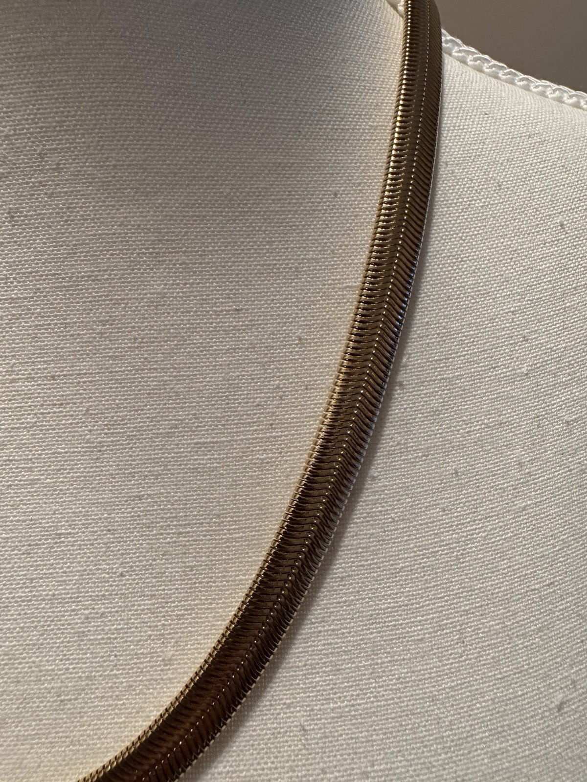 Necklace – Gold Tone Herringbone Chain Necklace Metal Hook Closure