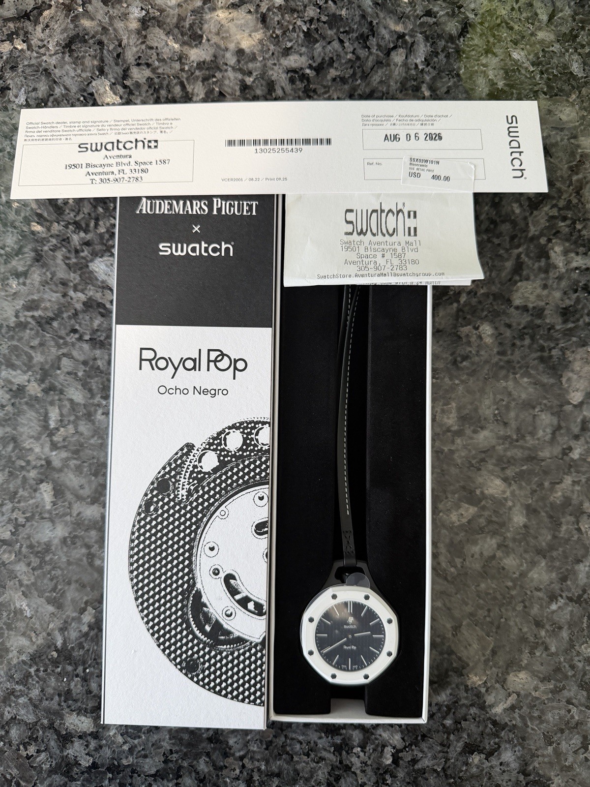 Swatch x AP Audemars Piguet Royal Pop Ocho Negro