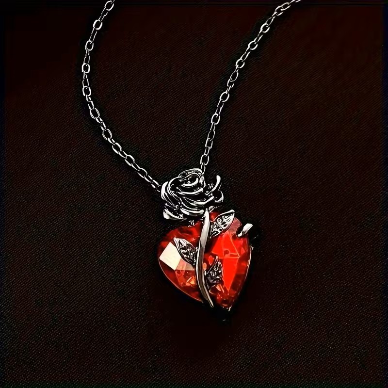Black Rose Heart Pendant Necklace Gothic Romantic Love Gift Women Jewelry Cute