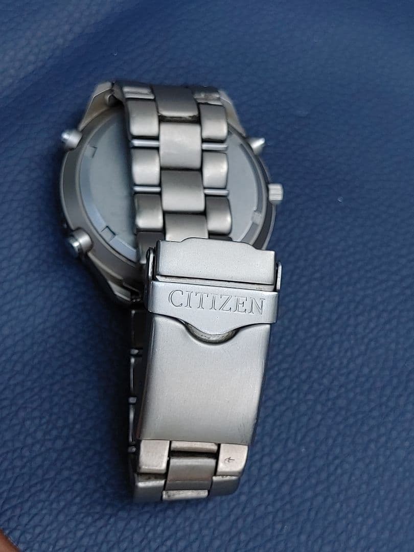CITIZEN Promaster Titanium Analog-Digital Watch C420