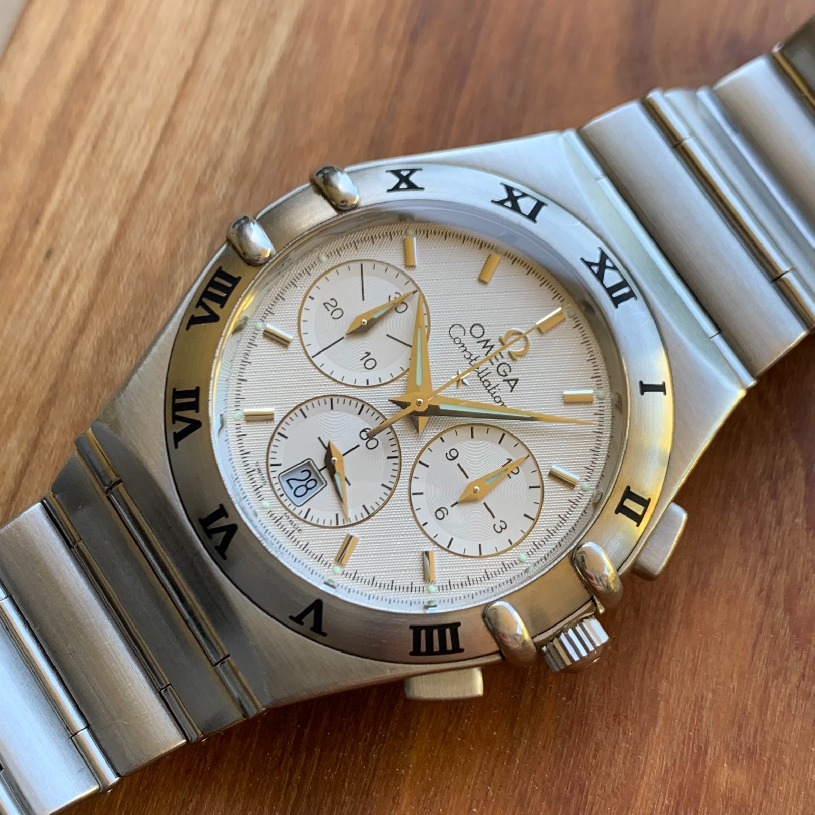 Omega Constellation Chronograph Ref. 1542.30 38mm Crosshatch Dial Wristwatch