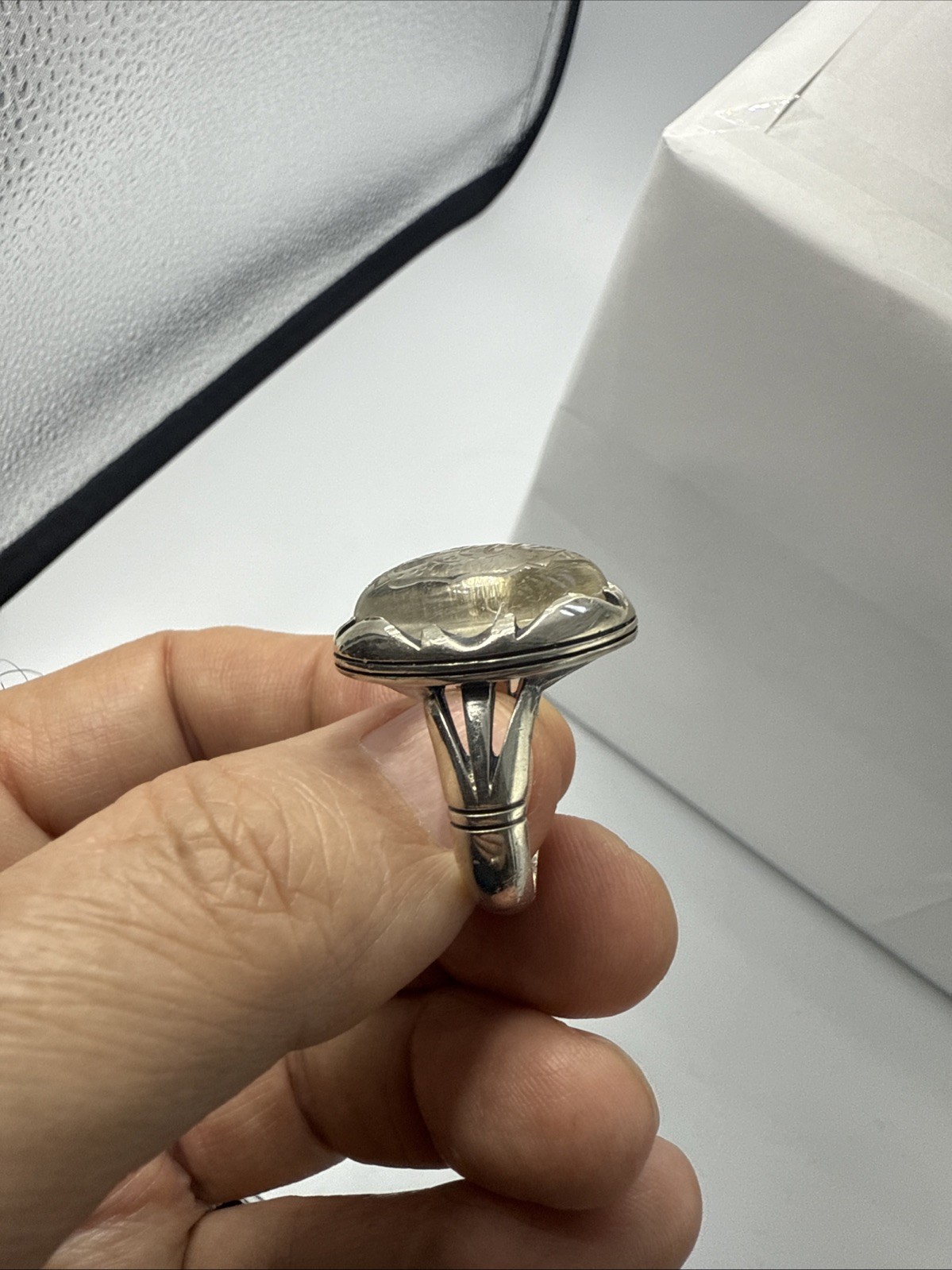 HAND ENGRAVED MEN’S RING مُلكُ الله ON A DOUR NAJAF نقش يدوي على النجف