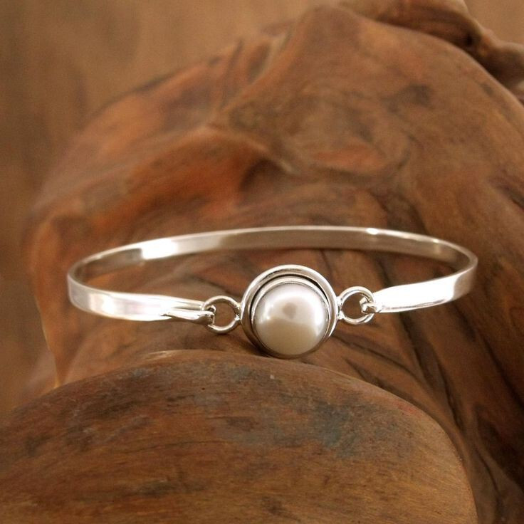 Good Looking Pearl Gemstone 925 Sterling Silver Handmade Bracelet Cuff RM-25
