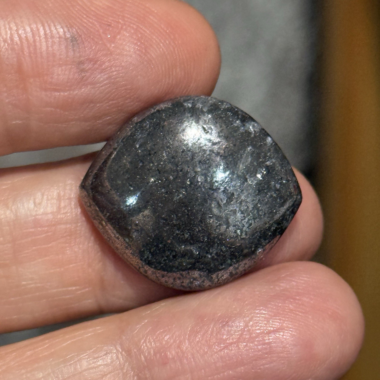 30.5ct 22.9x20x5.5mm Rare Natural Native Silver Smooth Cabochon Gem
