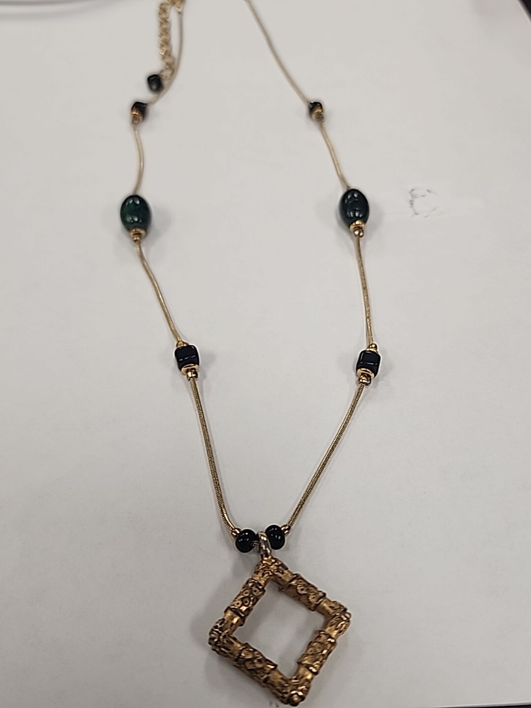 Enamel Bead Gold Tone Snake Link Chain Necklace Square Pendant 22.5in Long