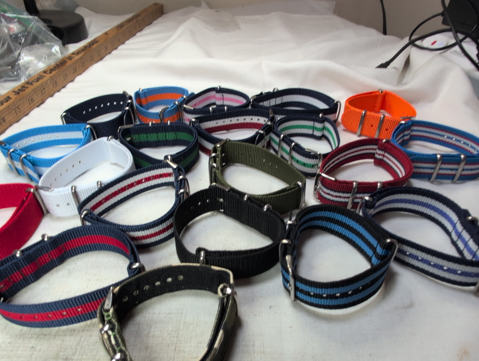 Nylon One-Piece Watch Strap – Minimalist Racing Band – 10-24mm – 20 Flavors