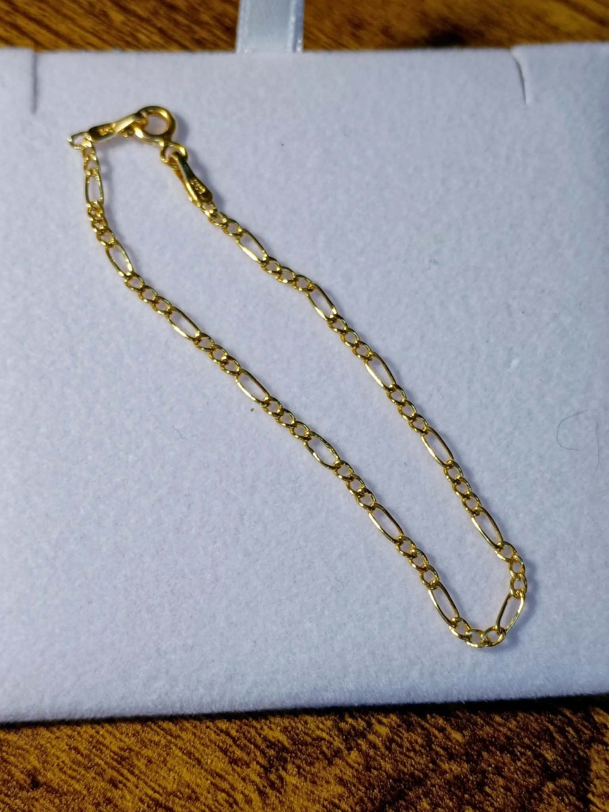10K Yellow Gold Figaro Link Chain Bracelet – 6 Inches / 0.7g / Spring Ring Clasp