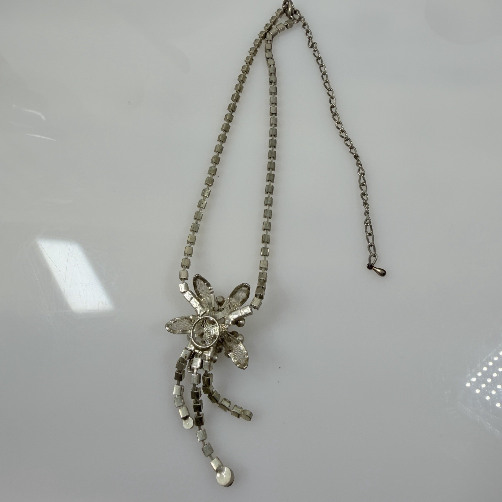 Vintage Rhinestone Necklace Choker Flower Lightweight Adjust up to 16″
