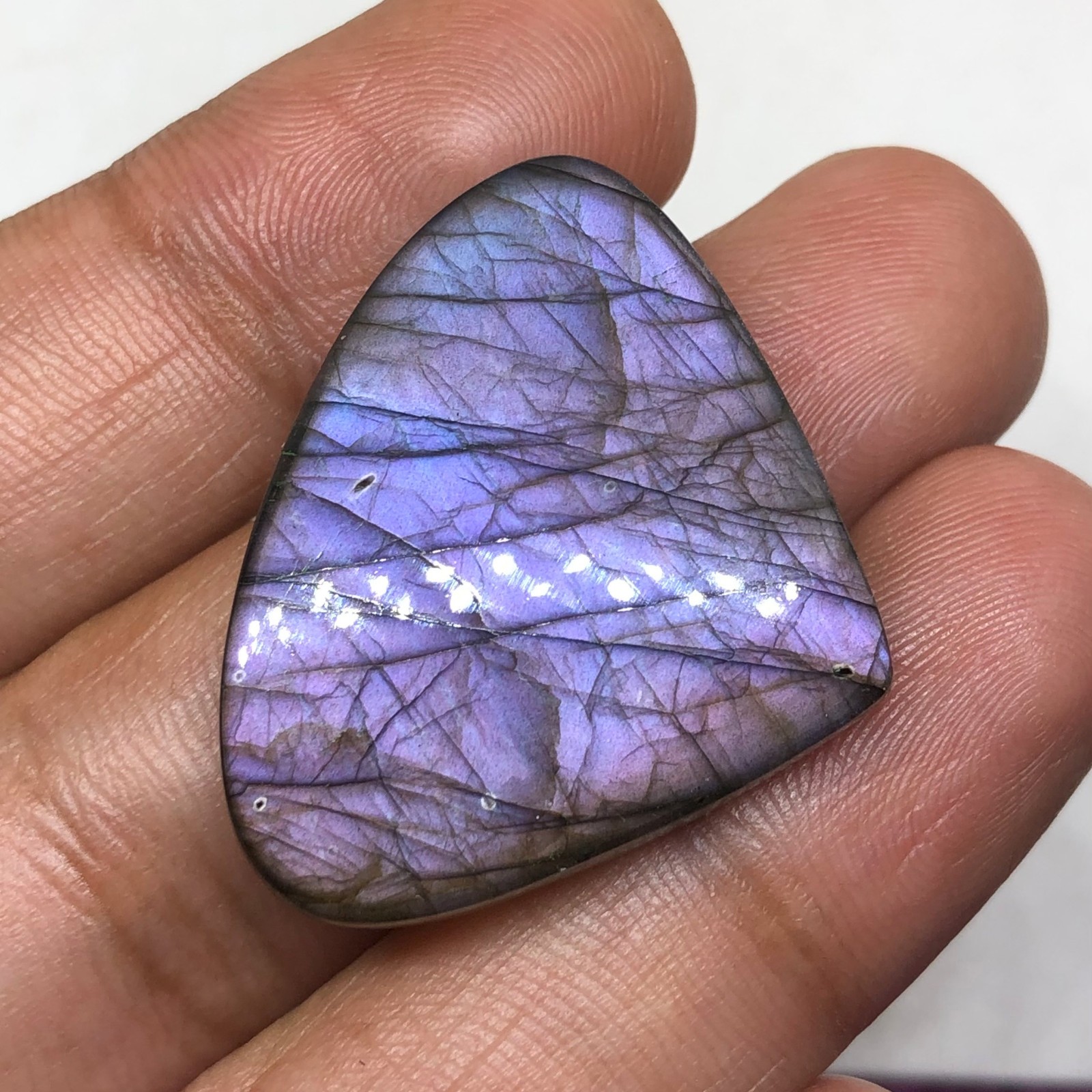 Natural Purple Labradorite Gemstone Cabochon for Jewelry 33x27x6mm 40.35 Ct