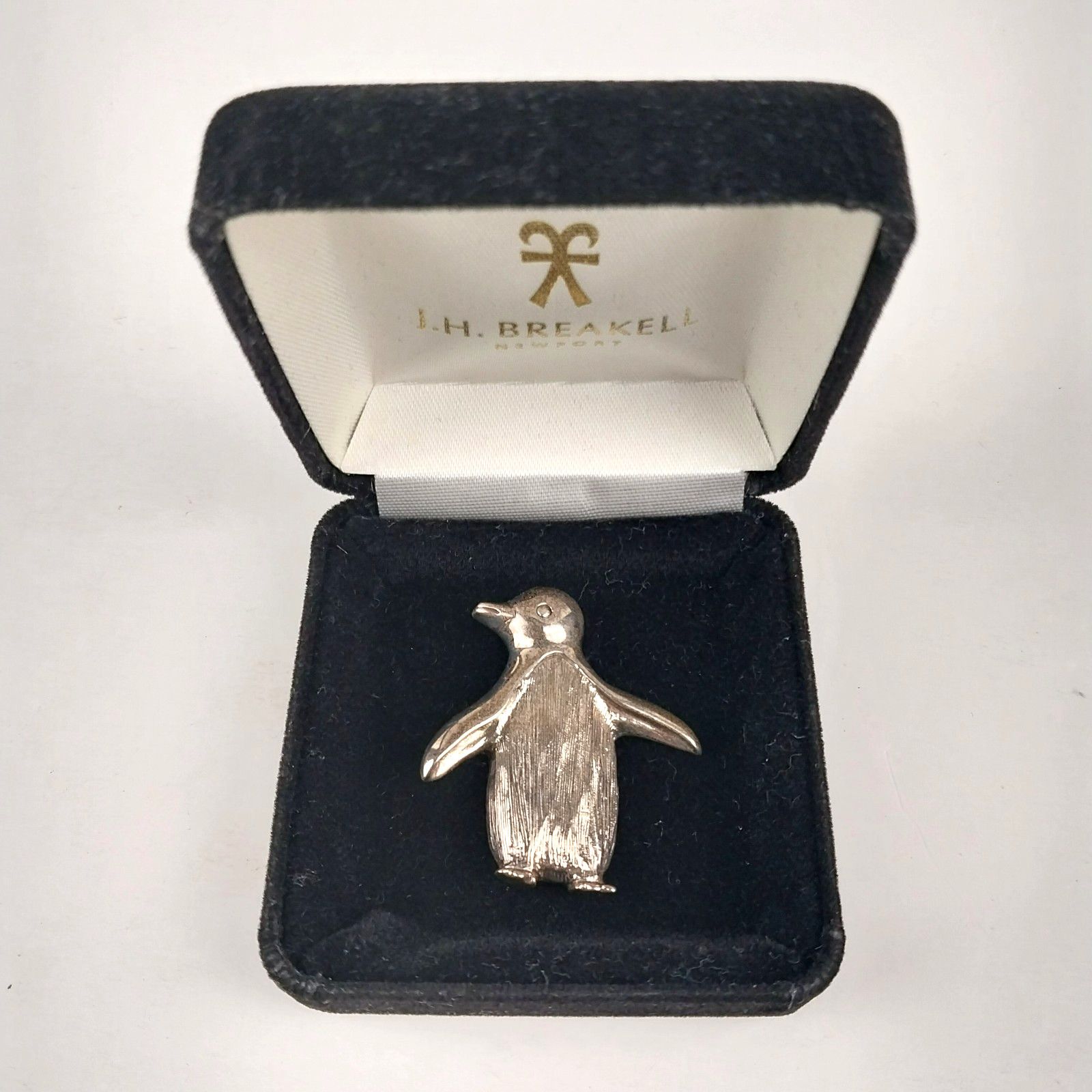 Vtg J H Breakell & Co Sterling 925 Penguin Brooch Retired Pin in Box 15g – RARE!