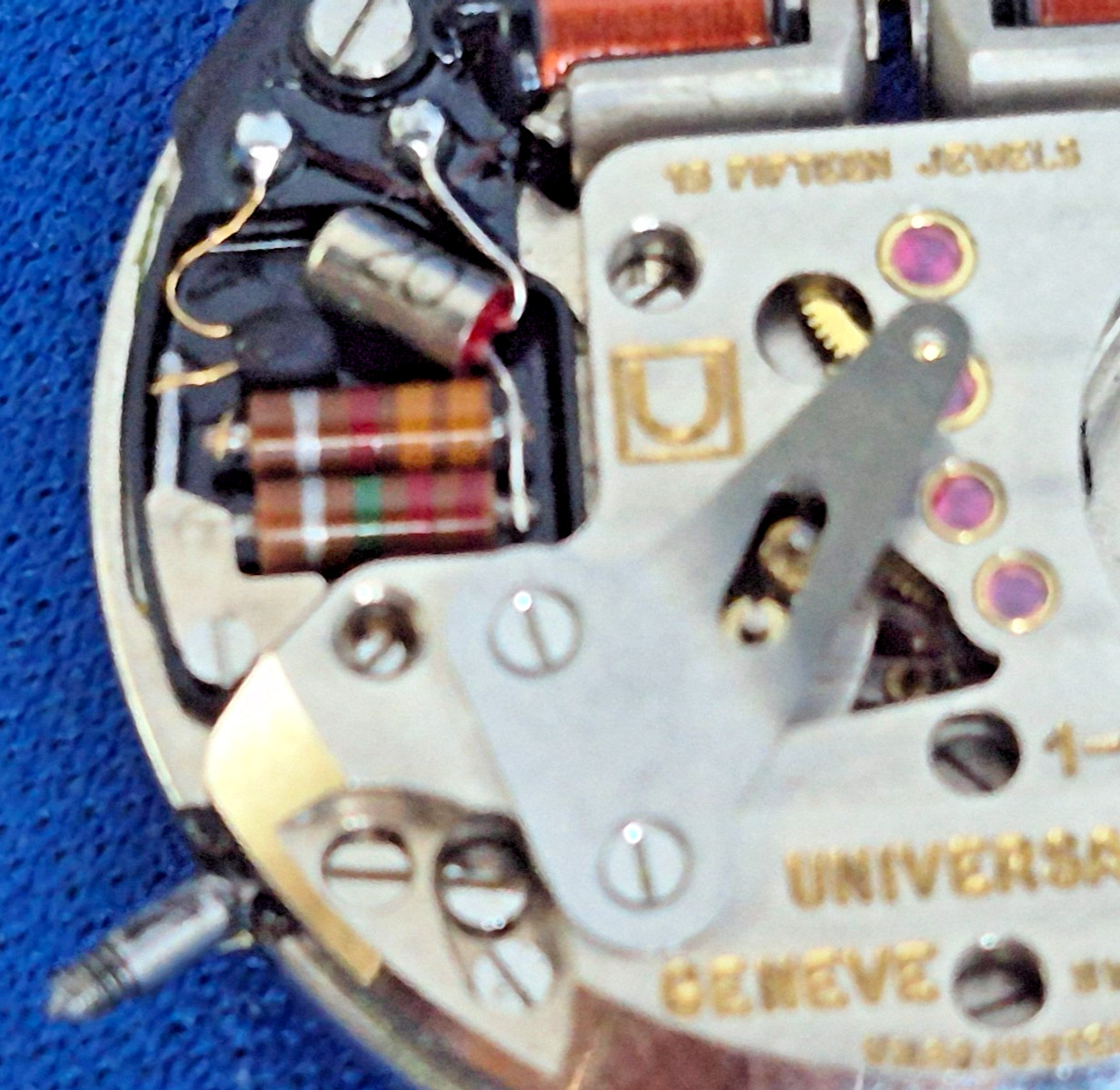 Universal Geneve Unisonic Movement 1-53 parts/repair; untested from a gold buyer