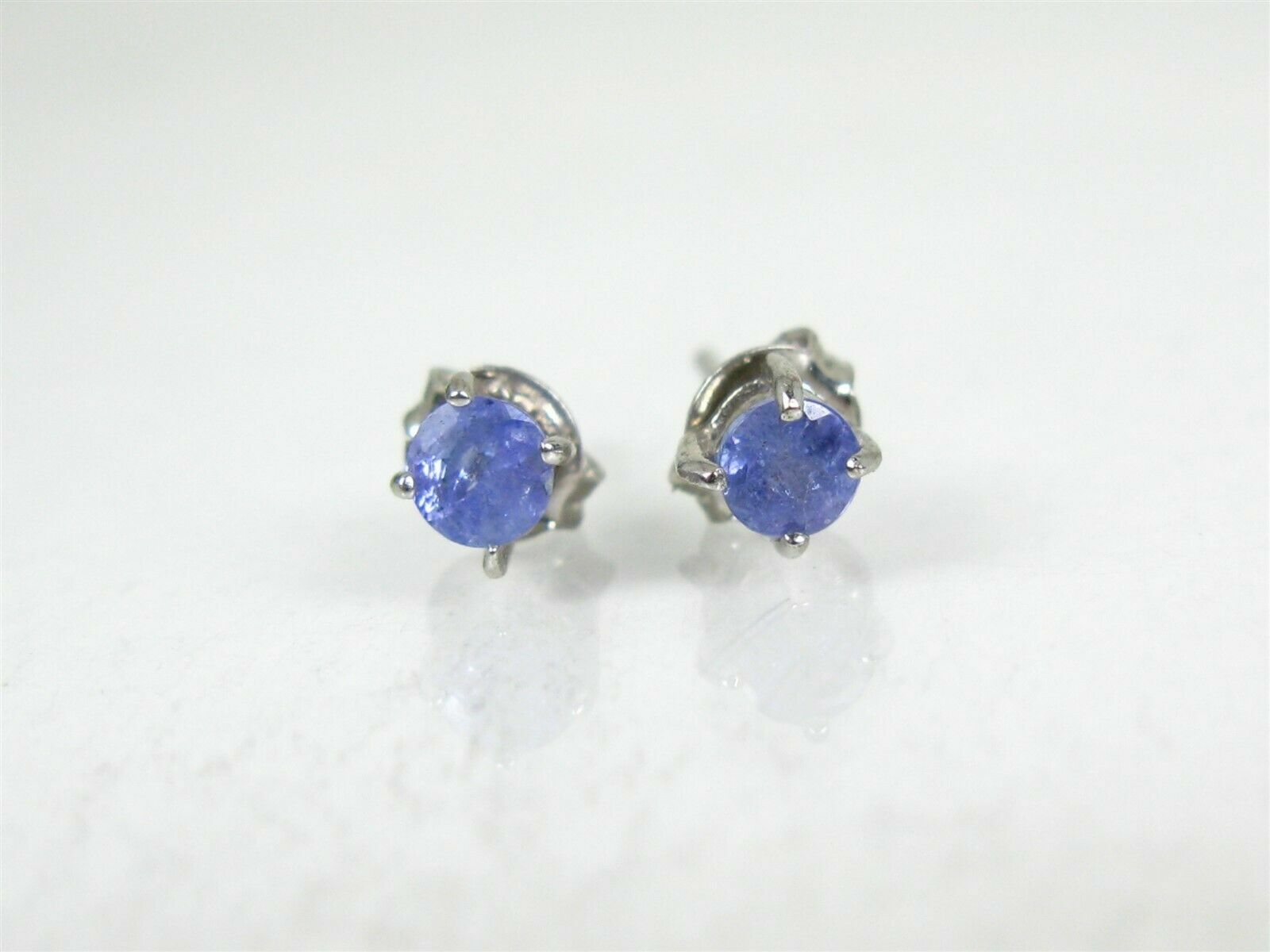 Estate Sterling Silver Natural .50ctw Tanzanite Stud Ladies Earrings 0.7g