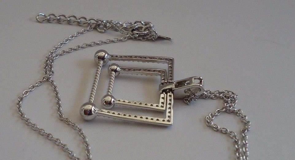 STERLING SILVER GRADUATED SQUARE NECKLACE PENDANT 1.50 CT LAB CREATED DIAMOND
