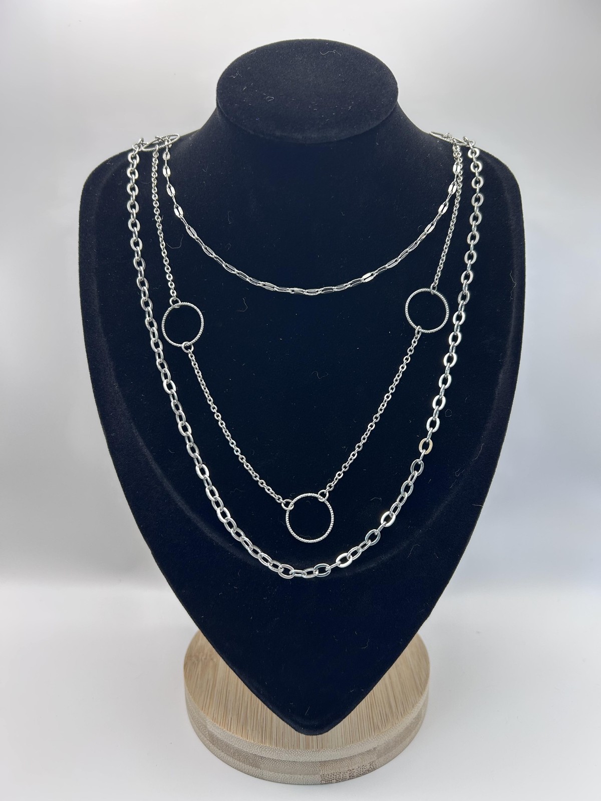 Necklace Silver Tone Layered Circle Station Chain Lobster Clasp Minimalist 18 In
