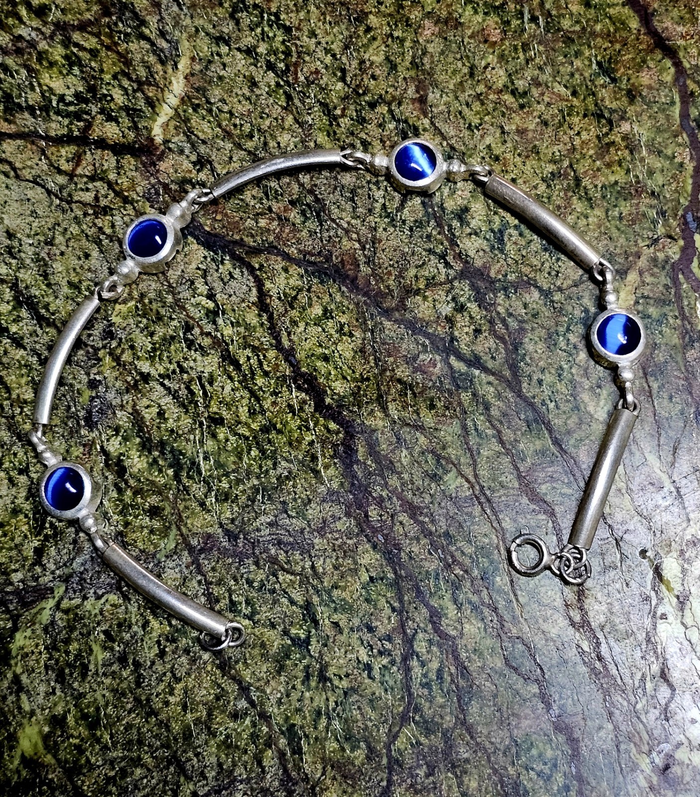 925 Sterling Blue Cat’s Eye Link Bracelet 7.7 Gram