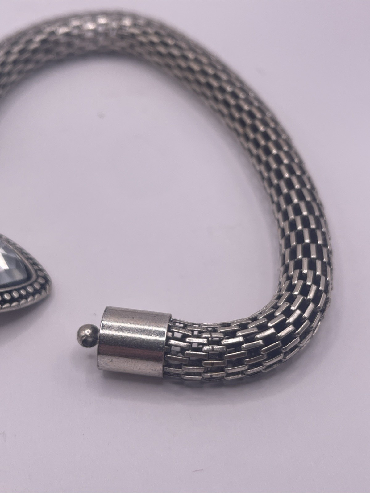 VINTAGE SILVER WOVEN MESH CHARM BRACELET WITH HEART CHARM 7” UNLABELED