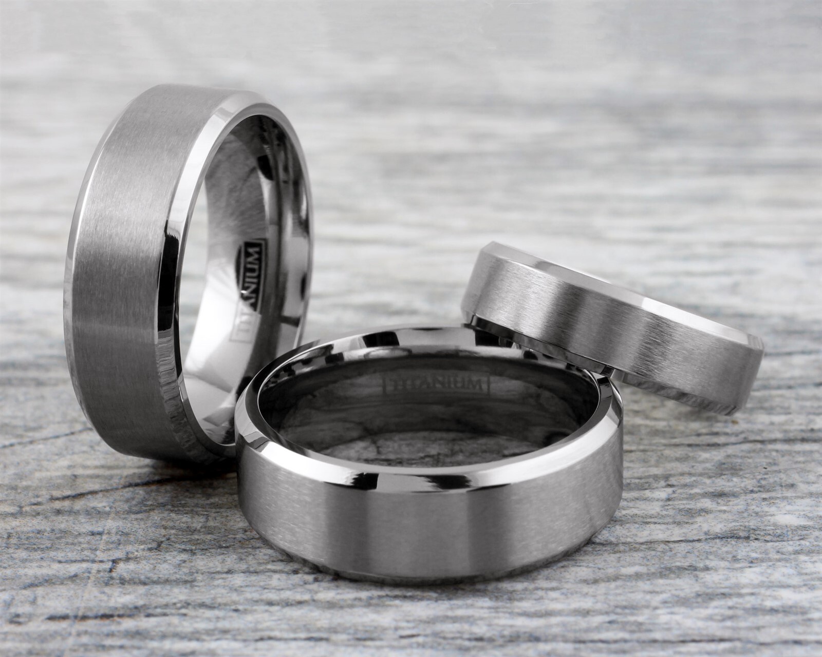 Titanium Men’s Brushed Center Polished Edge Wedding Band Ring