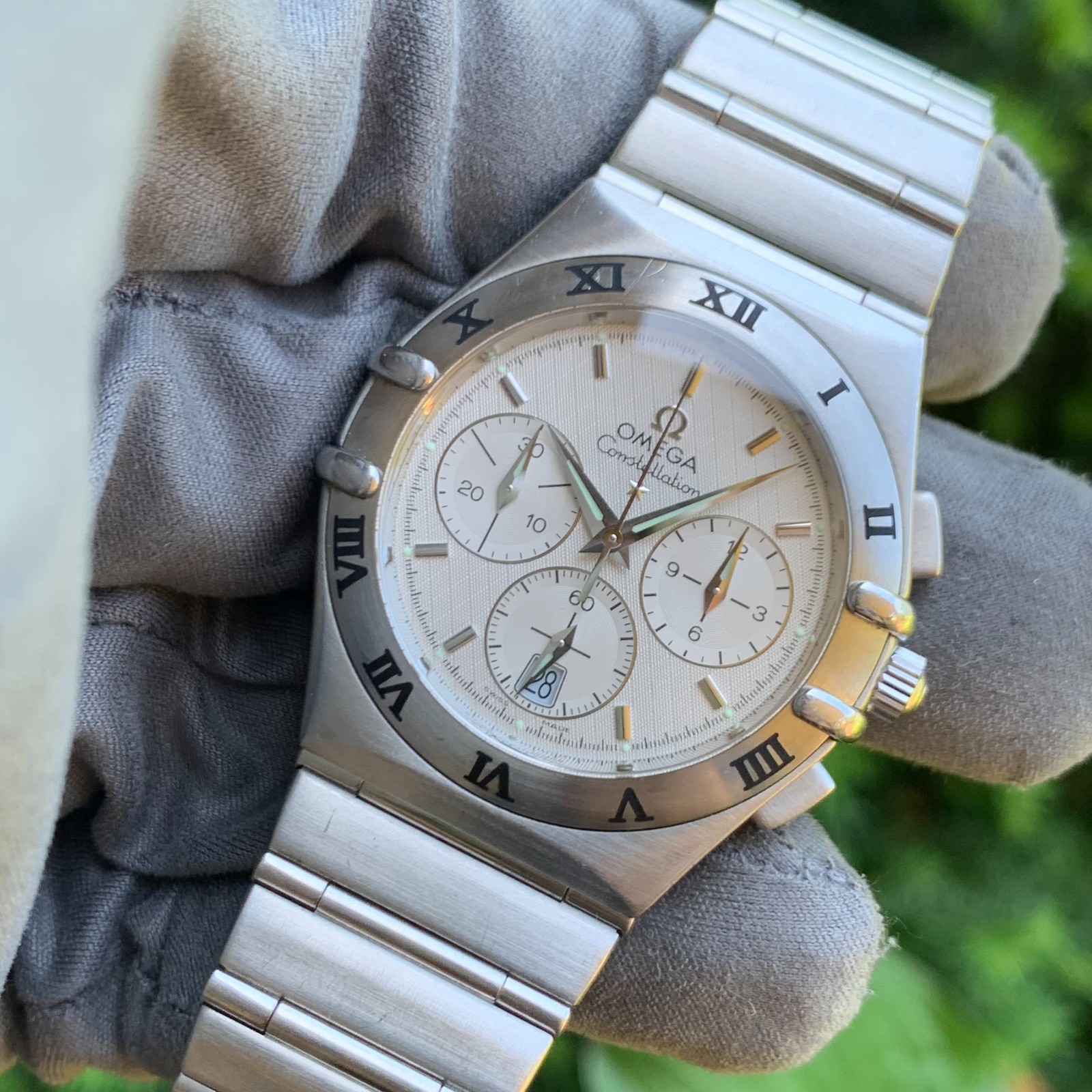 Omega Constellation Chronograph Ref. 1542.30 38mm Crosshatch Dial Wristwatch