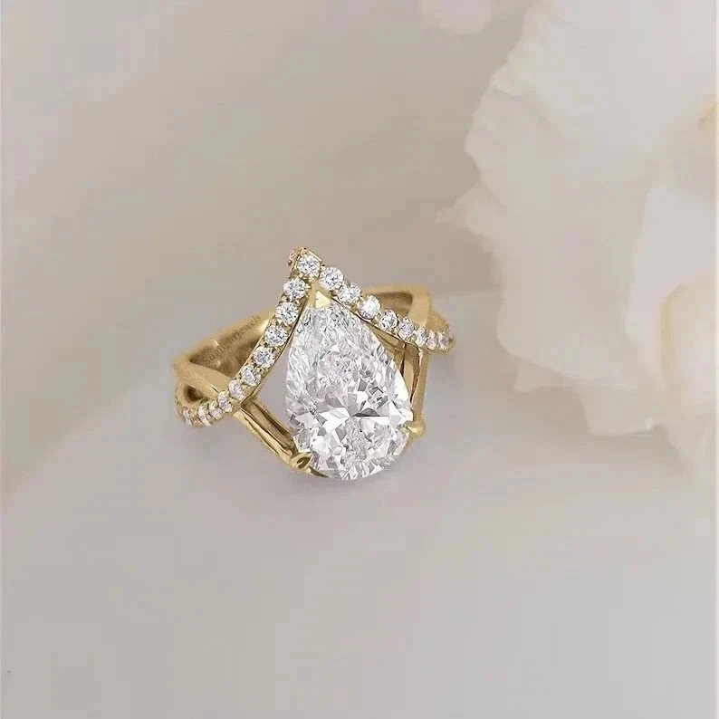 3.10 Ct Pear Cut White Treated Diamond Solitaire Ring 925 Silver Certified