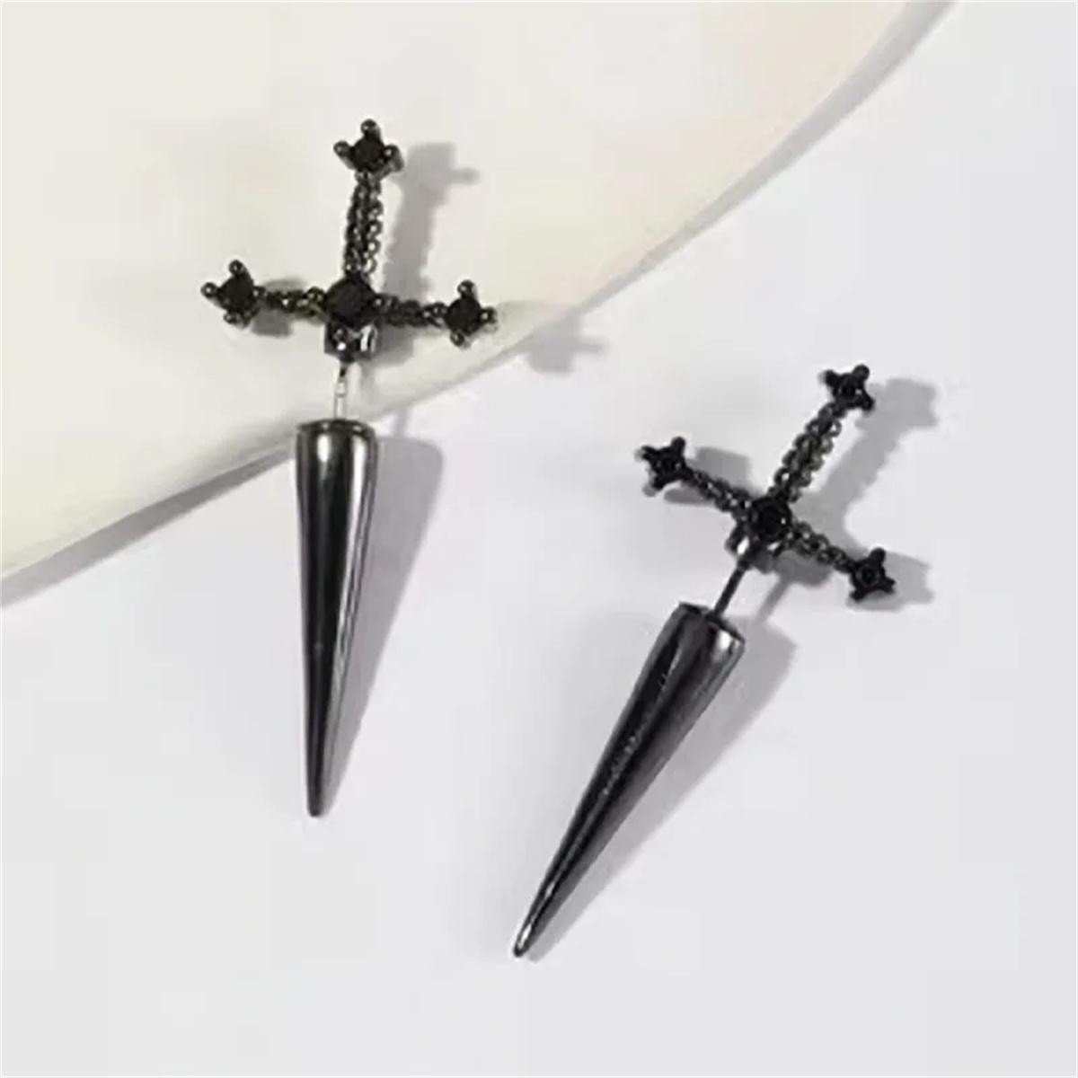 2pcs Gothic Sword Stud Earrings, Vintage Punk Crystal Dagger Ear Piercing Jewelr