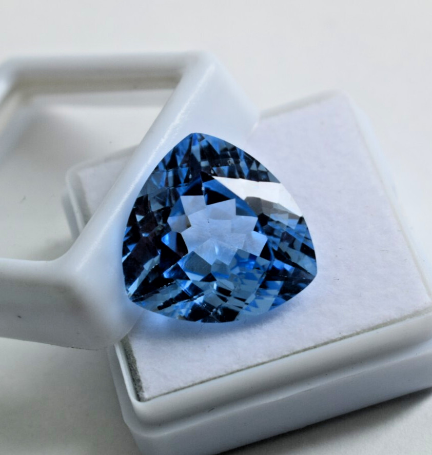 Natural Beautiful Blue Sapphire Trillion Cut 16.55 Ct Certified Loose Gemstone.
