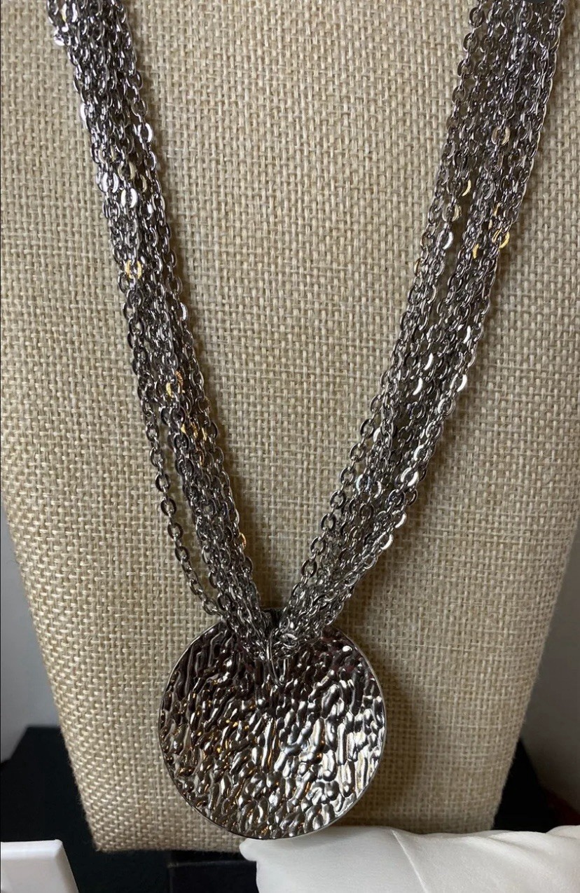 Silver tone stainless steel jewelry set
