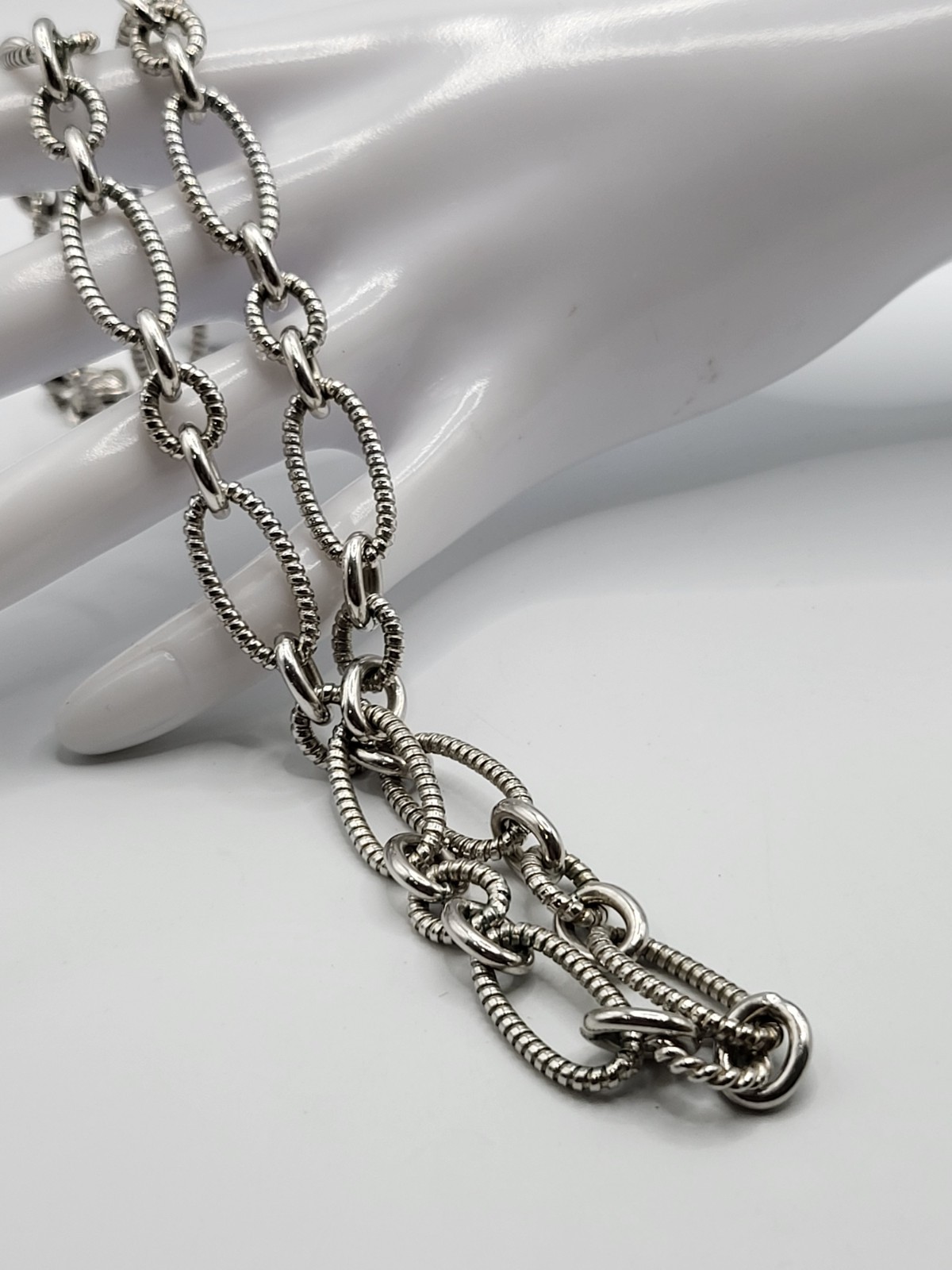 JUDITH RIPKA Sterling Silver Rope Texured Cable Link Figaro Style Chain Necklace