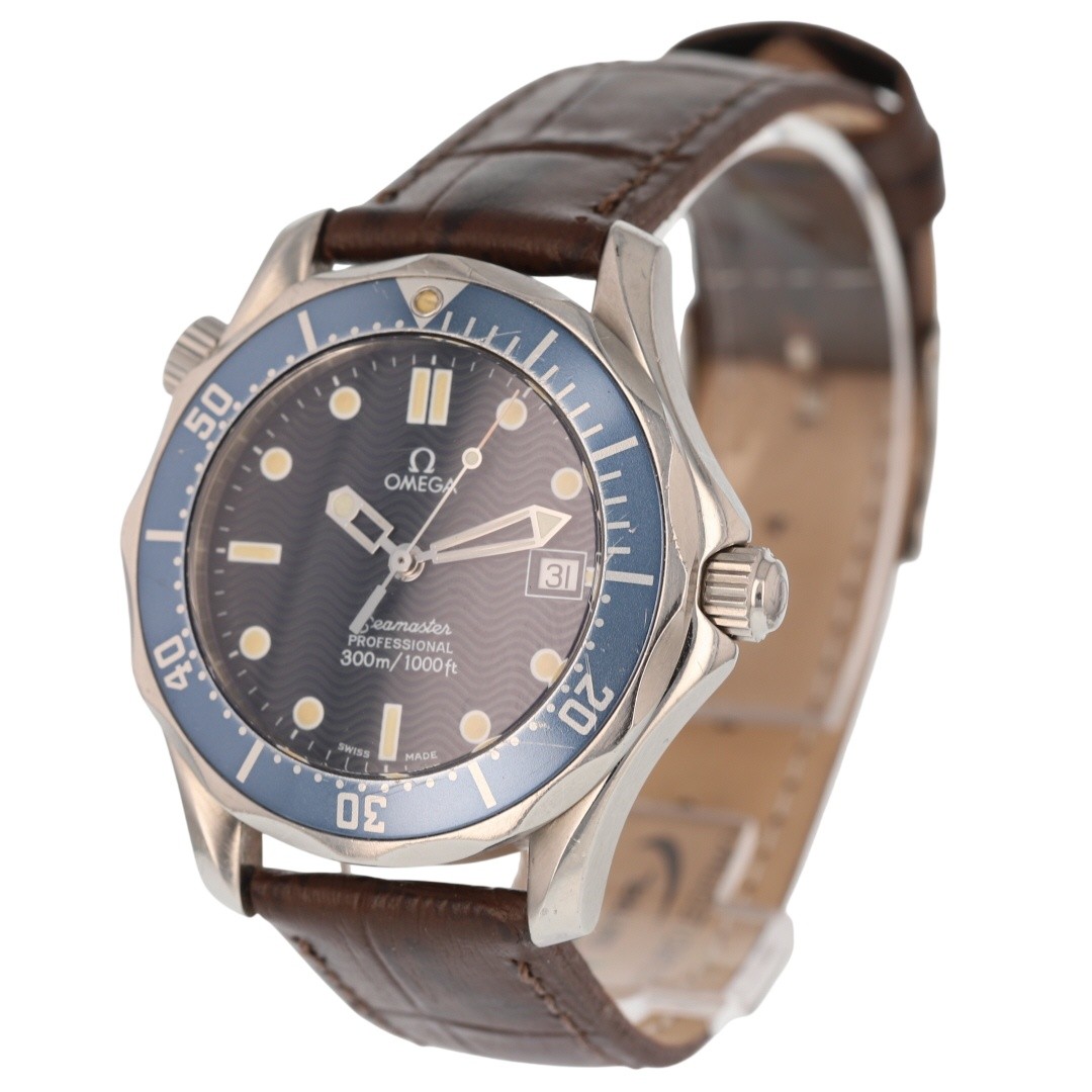 Omega Seamaster Professional Blue Dial Quartz Leather Strap Men’s Wristwatch