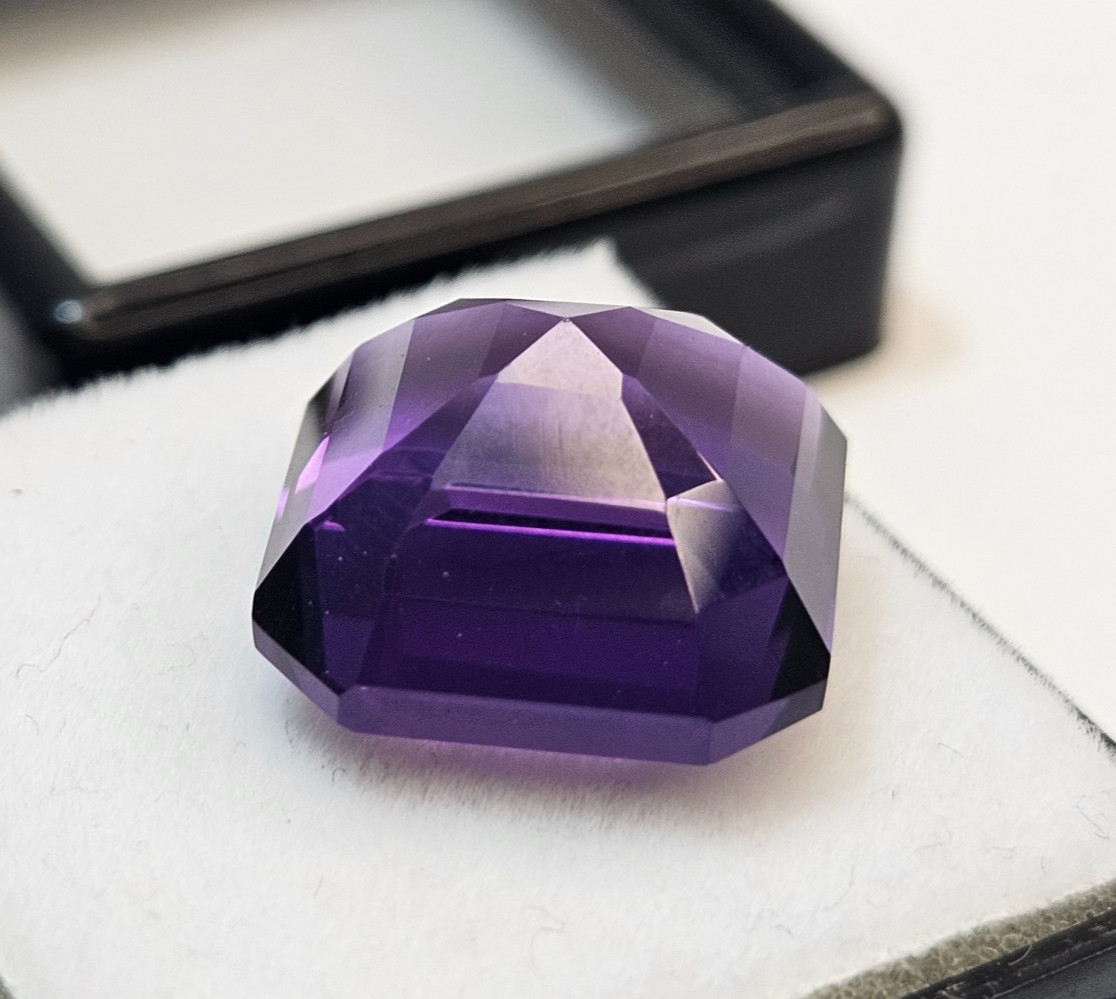 Asscher Cut 10+ Ct Purple Colour Amethyst Natural Loose Gemstone For Ring Making