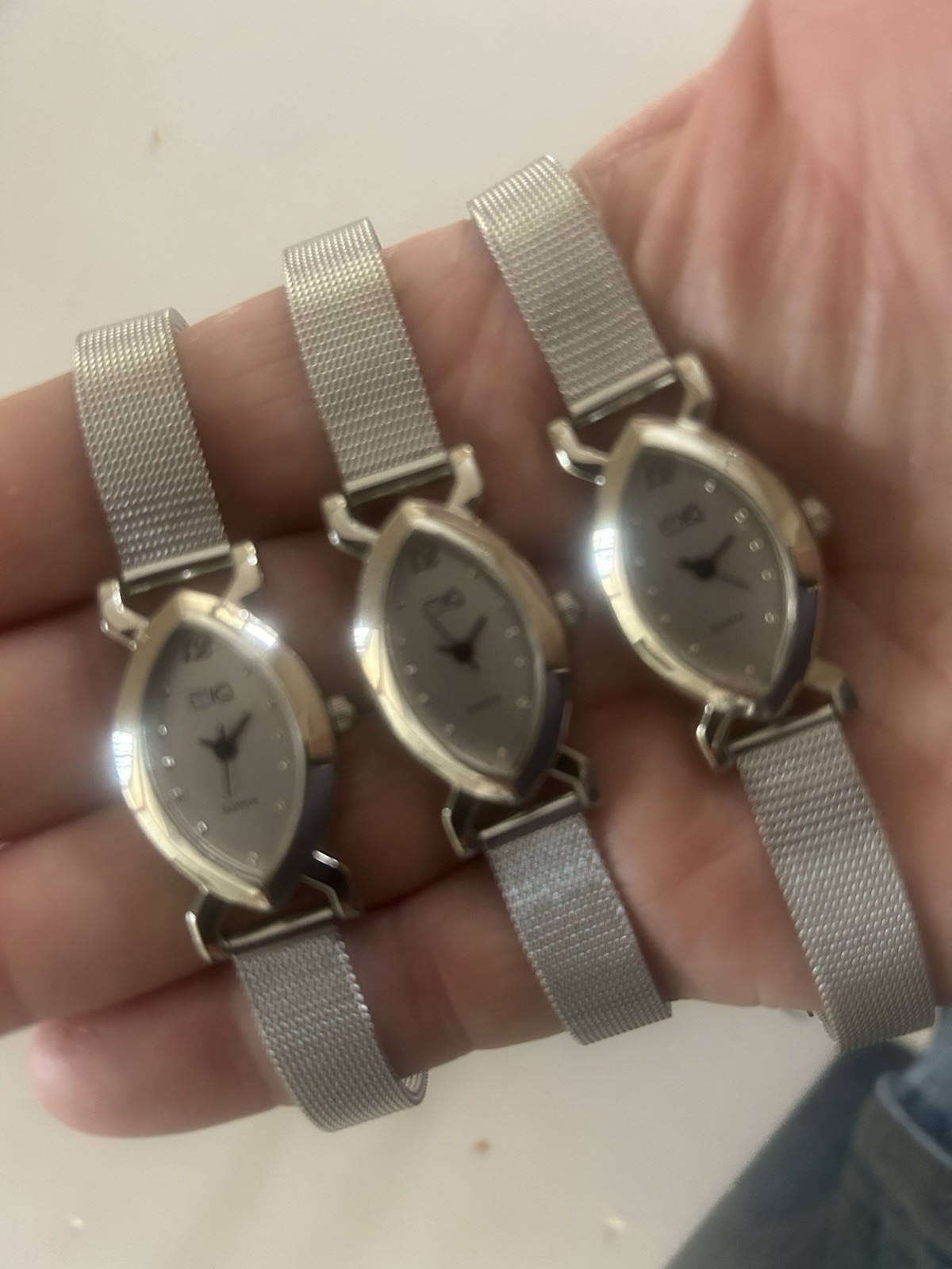 Buyer Gets 3 Soft Silver Mesh Band Watches with Self-adjusting bands-USA Vendor