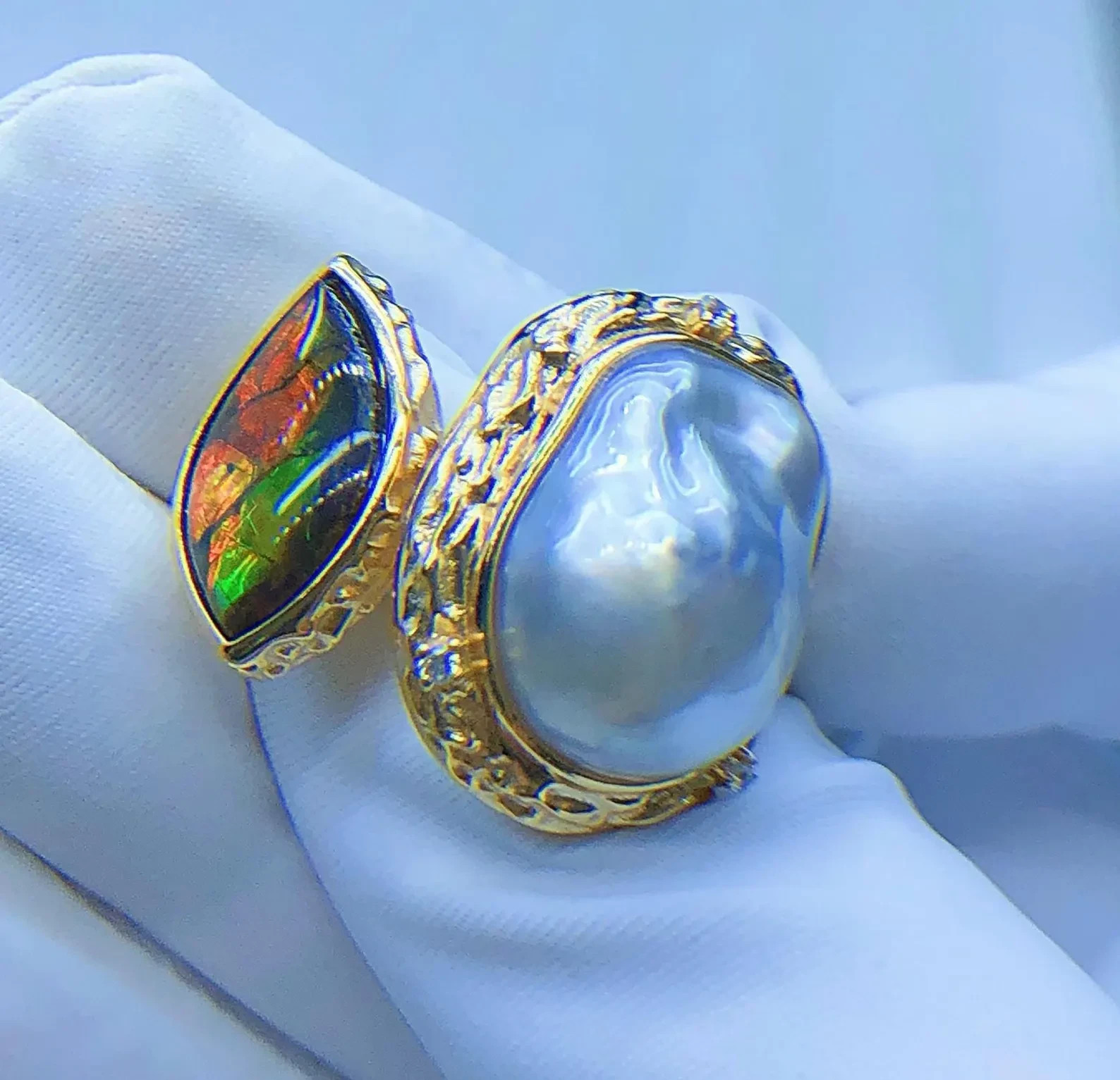 South Sea Pearl Ammolite Ring, 12×15.5mm White Baroque Pearl, Natural Ammolite