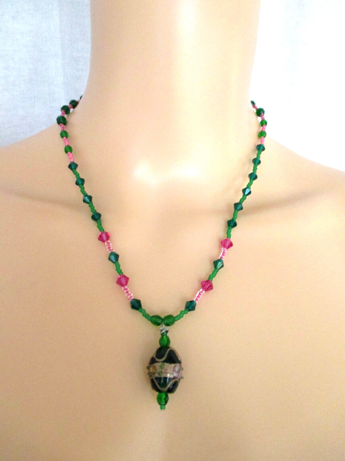 Beaded Necklace Dark Green Bronze Tone Barrel Pendant Green & Pink Beaded Chain