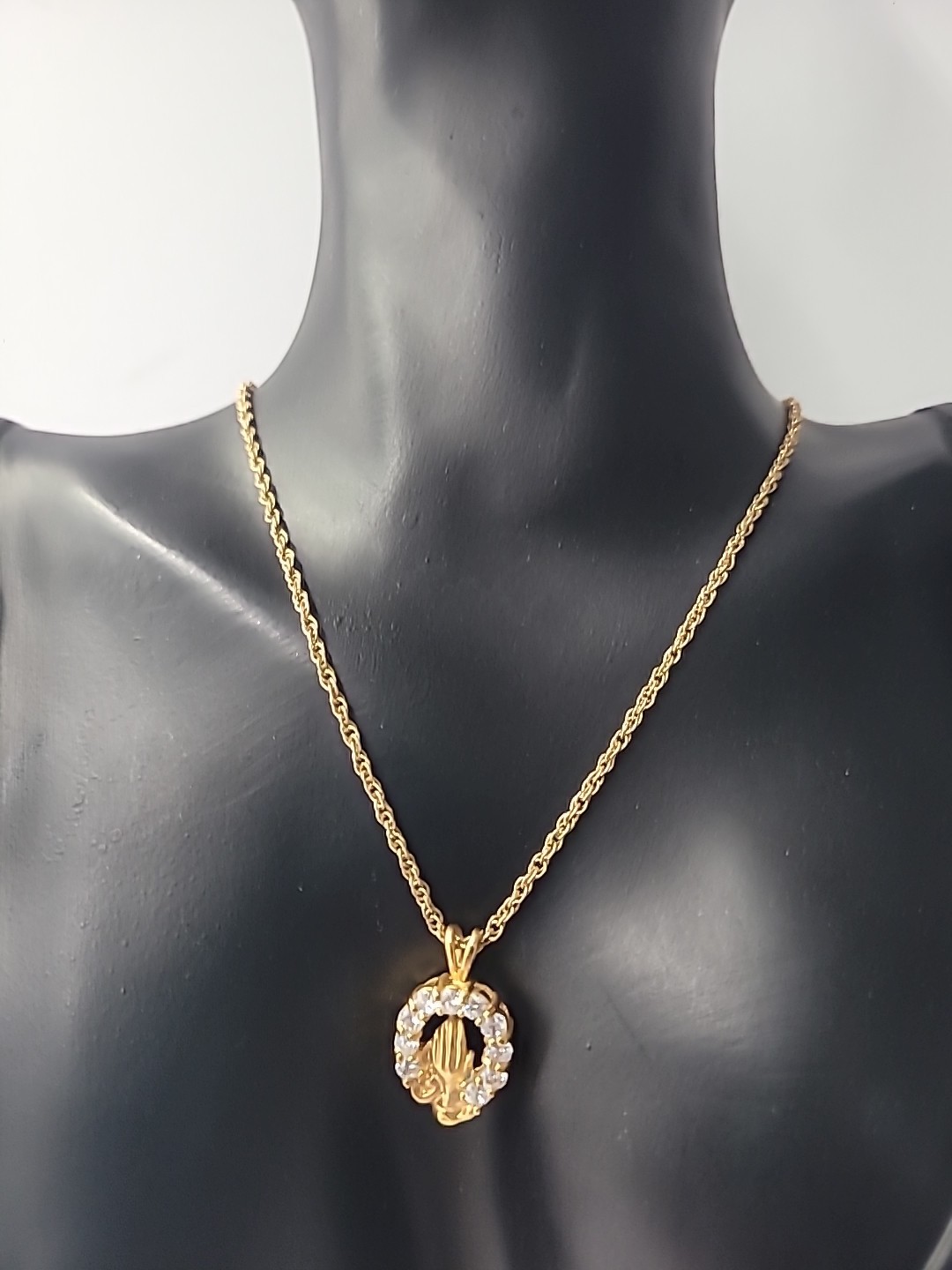 Vintage Gold Tone Rhinestone Praying Hands Pendant Necklace Religious Jewelry