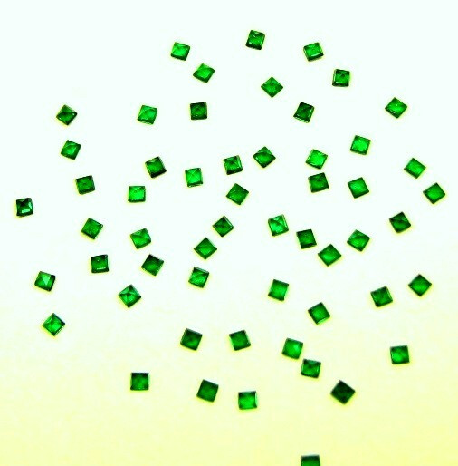 Natural Square Zambian Emerald 0.49 Ct Tol 30 Pieces lot, 1.3 MM Matched